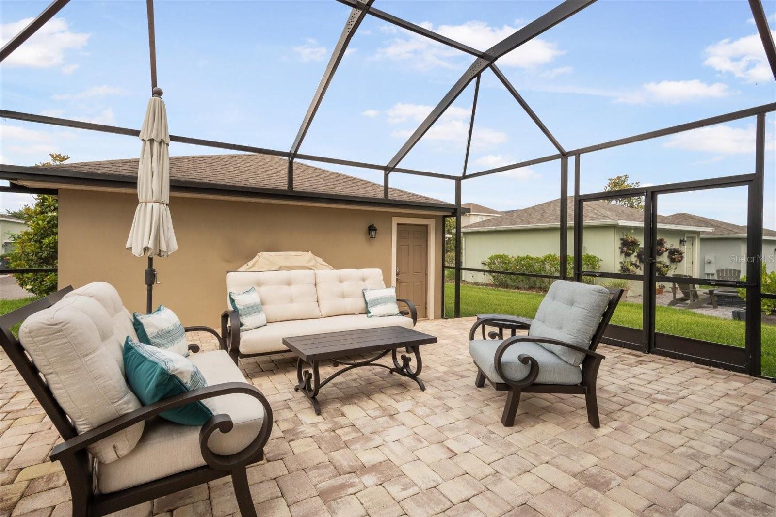 Listing photo id 25 for 11109 Great Neck Road