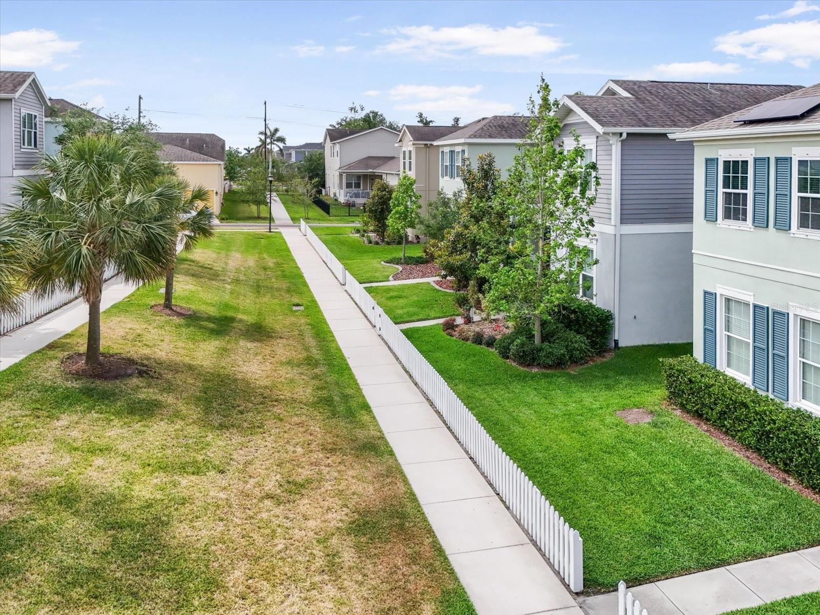 Listing photo id 29 for 11109 Great Neck Road