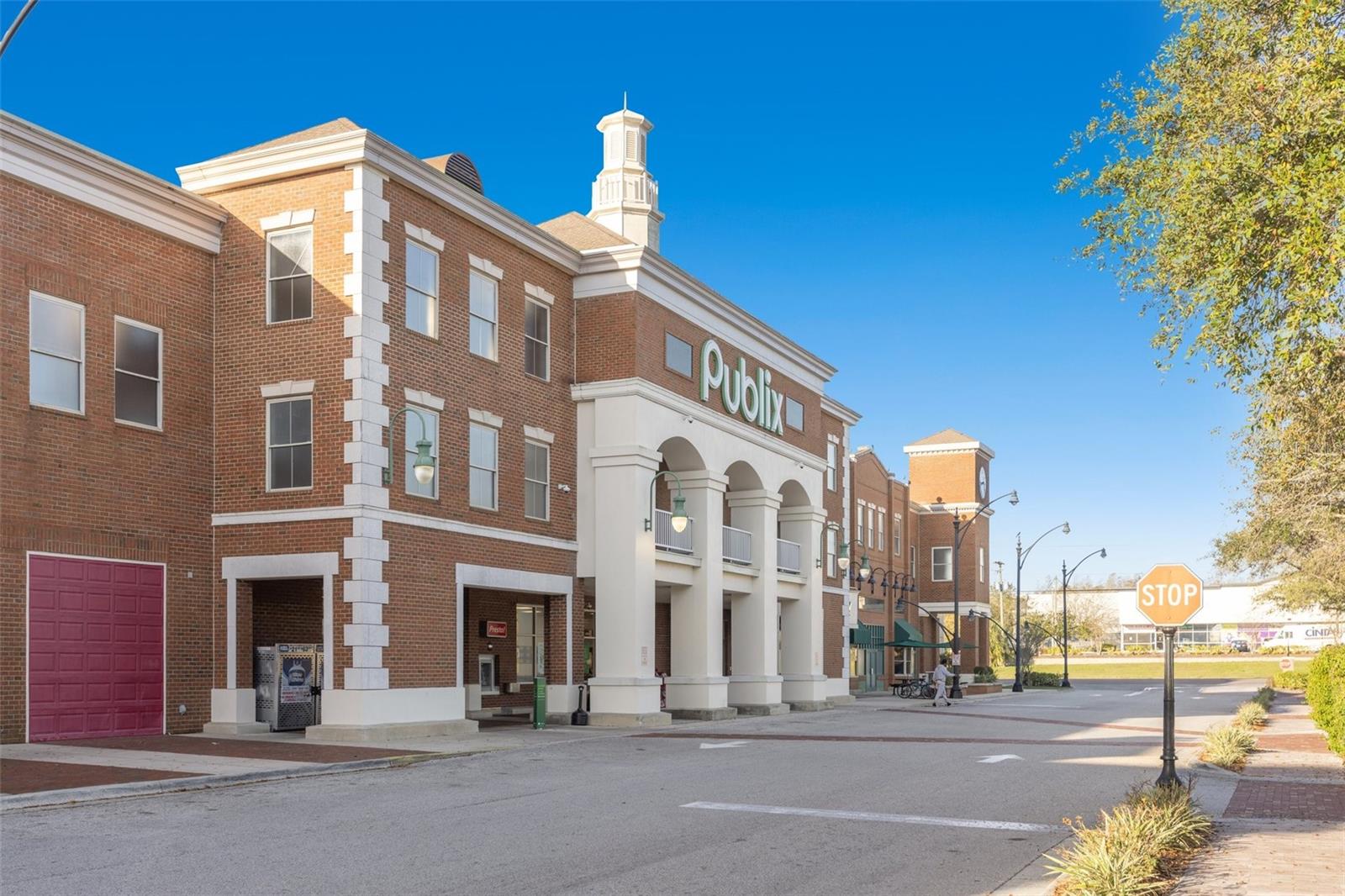 Listing photo id 57 for 11109 Great Neck Road