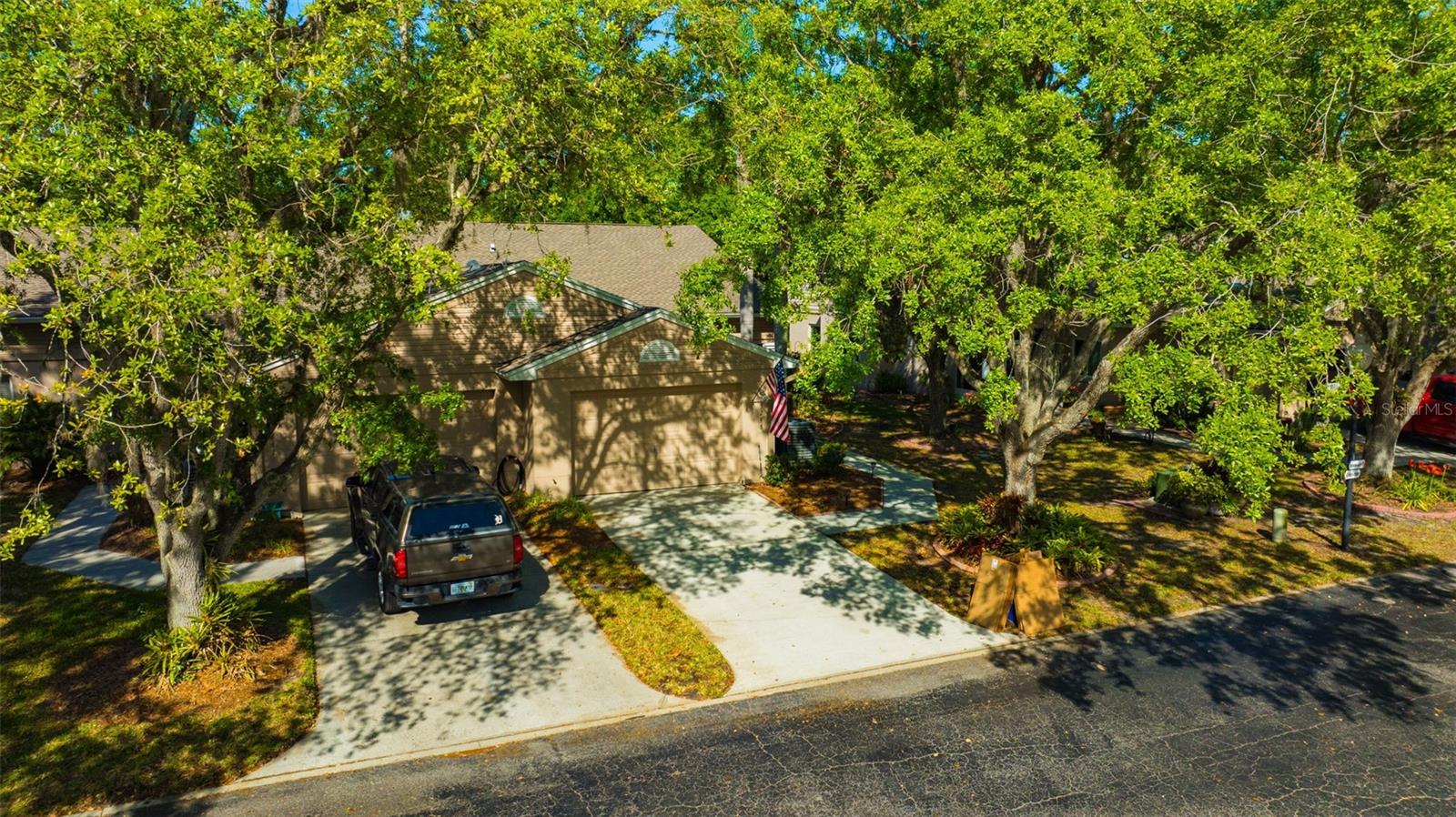 Image 33 of 34 For 5245 Lochmead Terrace