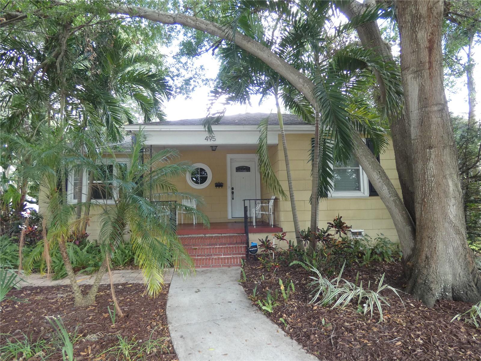 Image 4 of 37 For 495 24th Avenue N