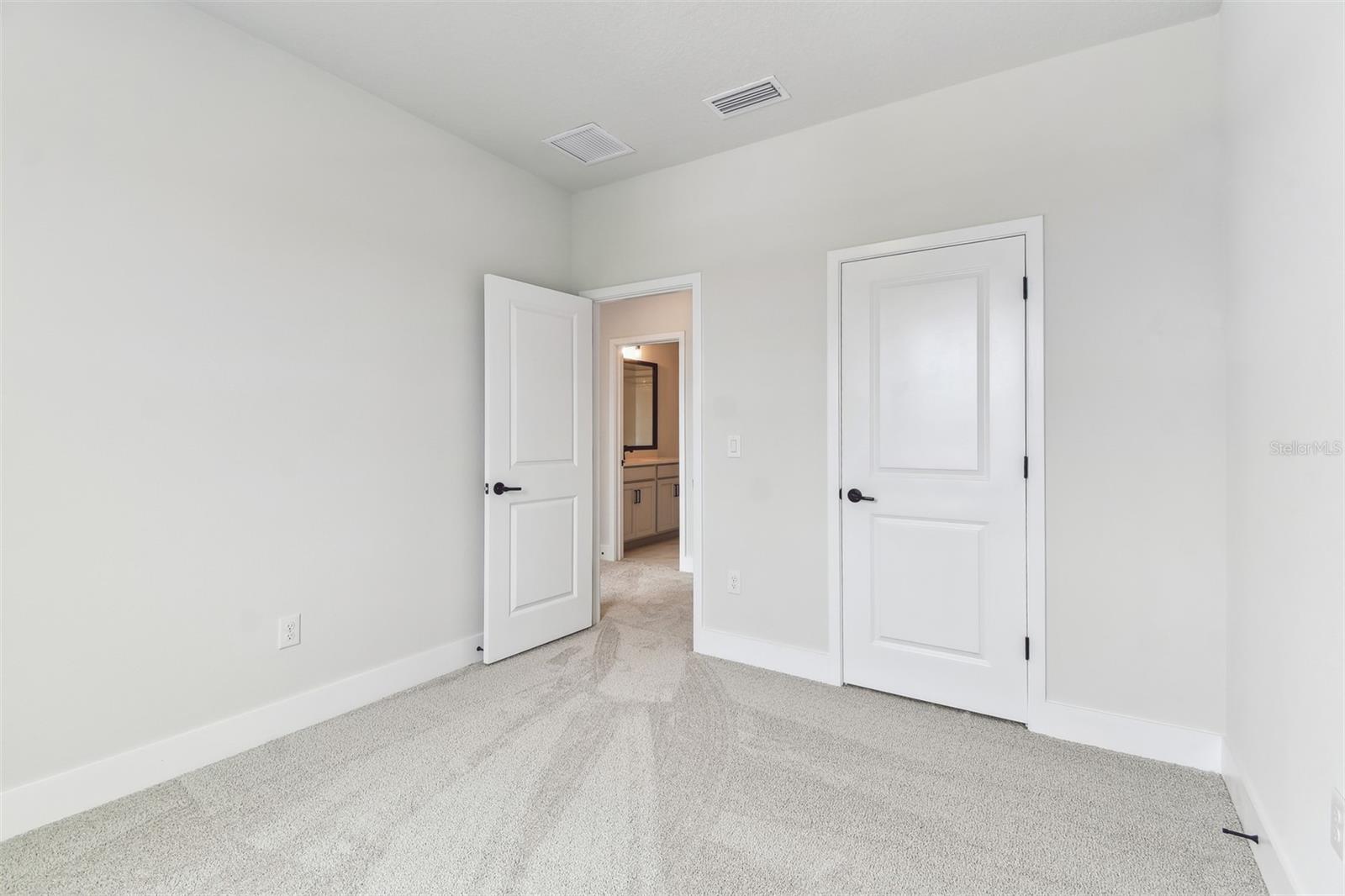 Image 46 of 59 For 11884 Richmond Trail