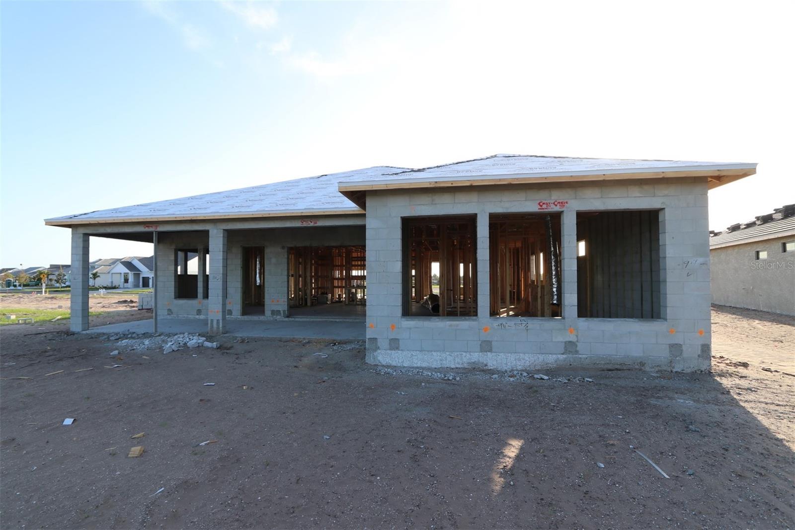 Listing photo id 5 for 18057 Foxtail Loop