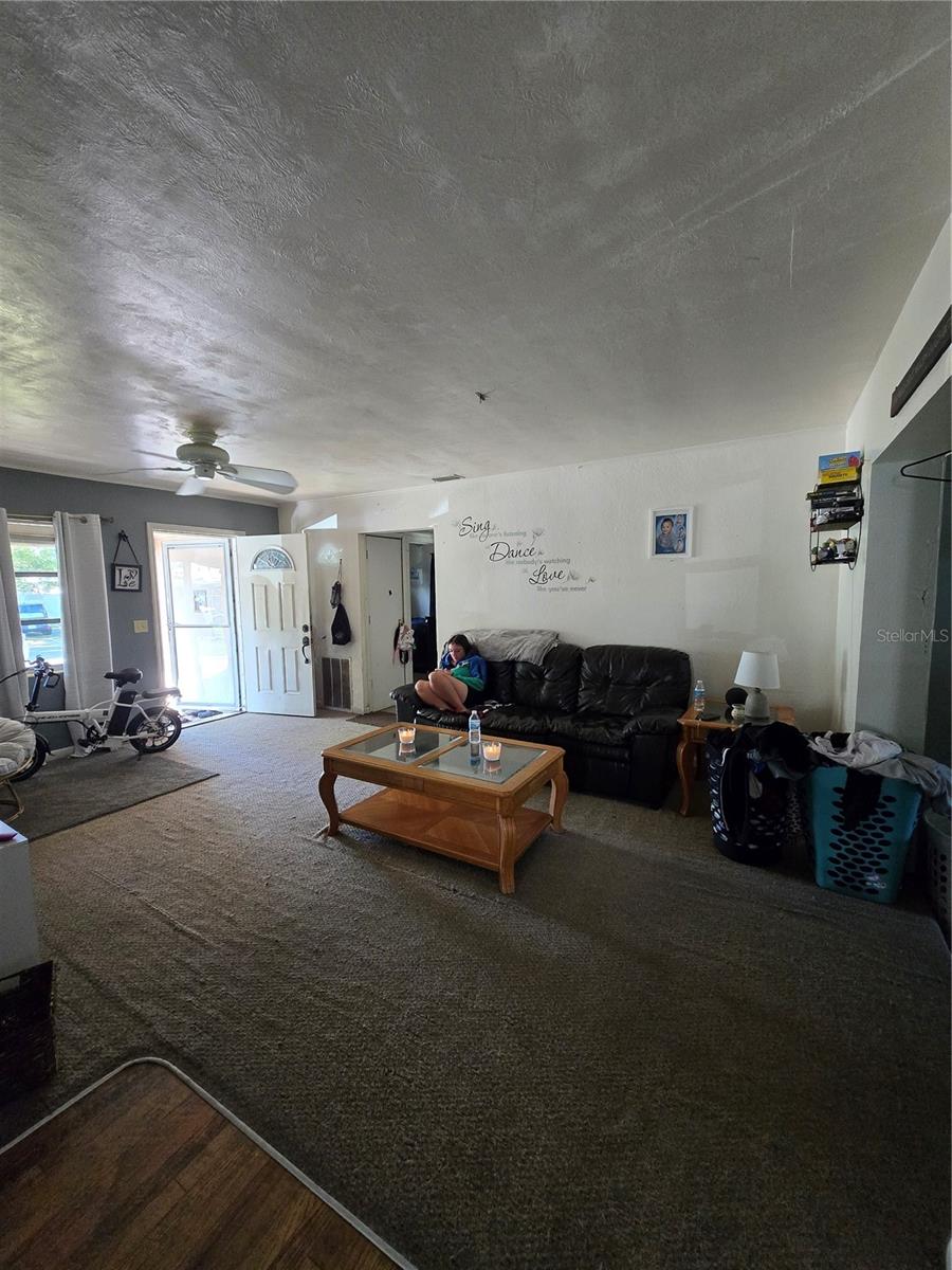 Image 2 of 19 For 1448 Lemon Street