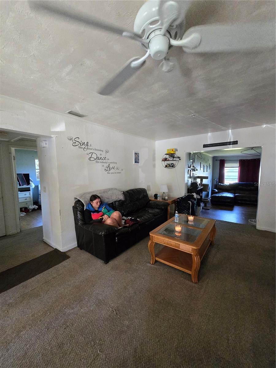 Image 3 of 19 For 1448 Lemon Street