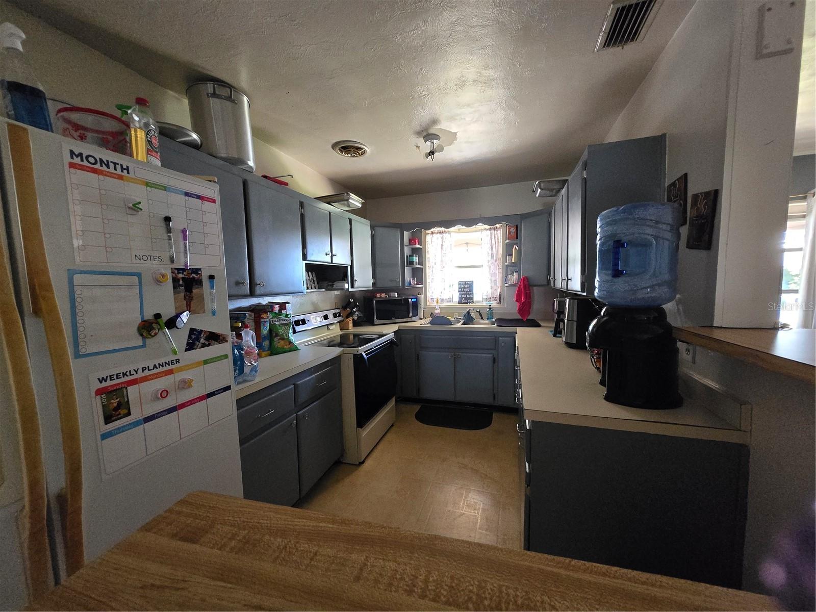Image 6 of 19 For 1448 Lemon Street