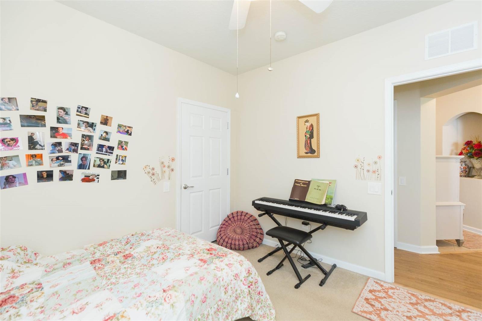 Image 12 of 36 For 2211 Kings Palace Drive