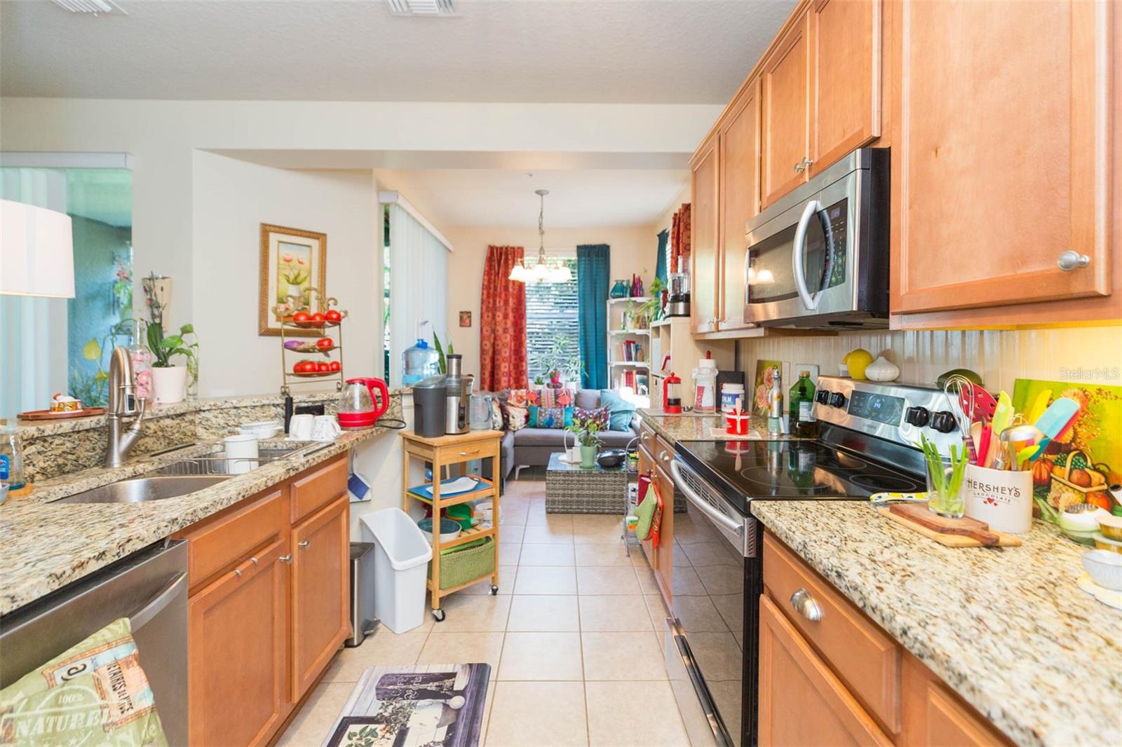 Image 19 of 36 For 2211 Kings Palace Drive