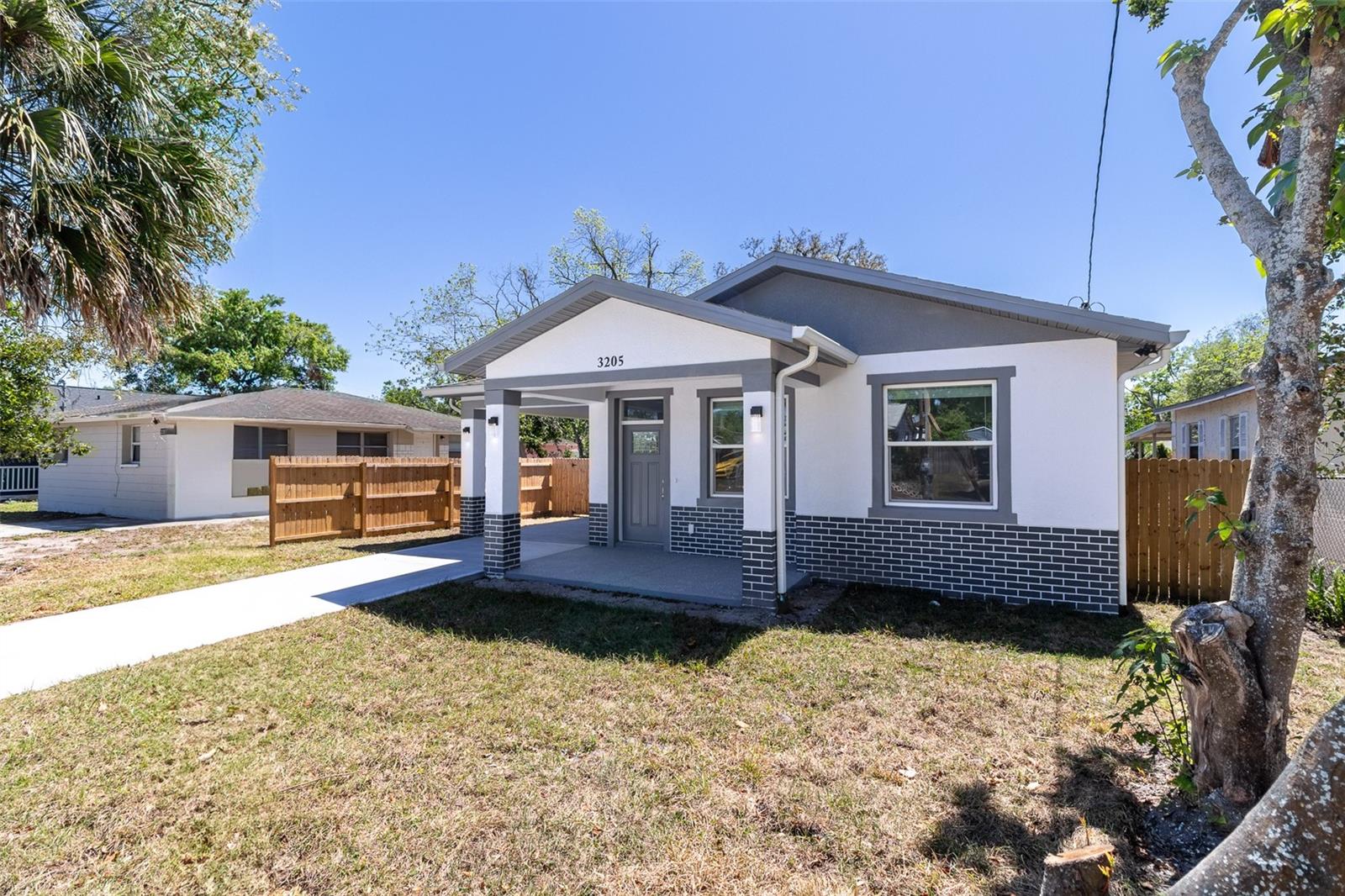 Image 2 of 21 For 3205 North Bay Street