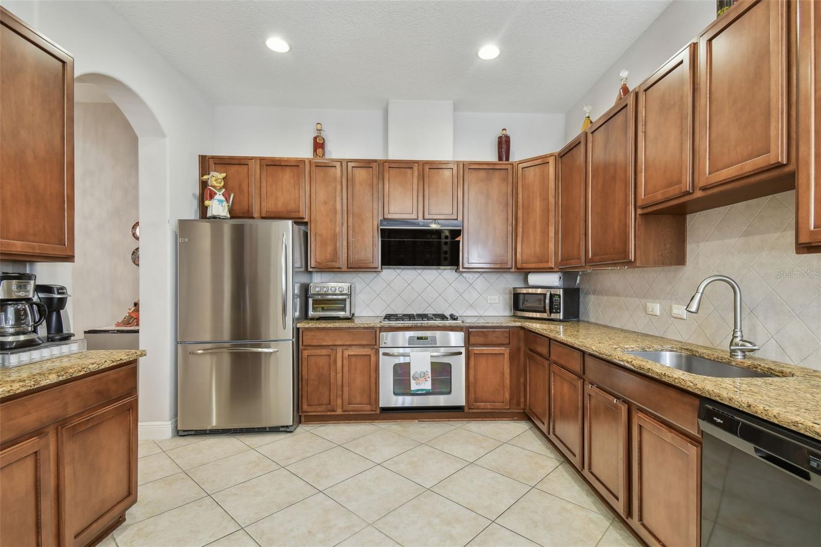 Image 19 of 83 For 20761 Amanda Oak Court