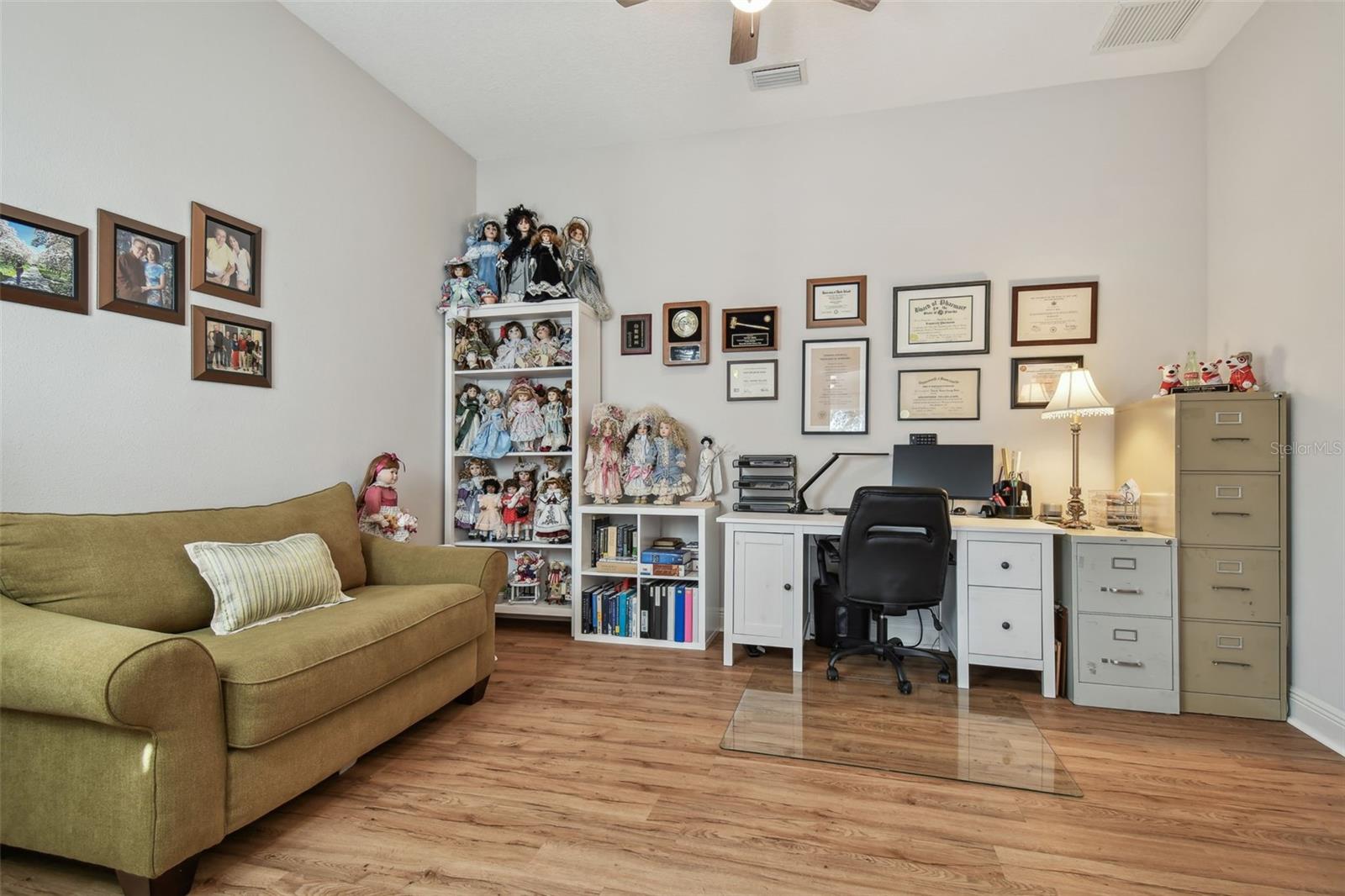 Image 27 of 83 For 20761 Amanda Oak Court
