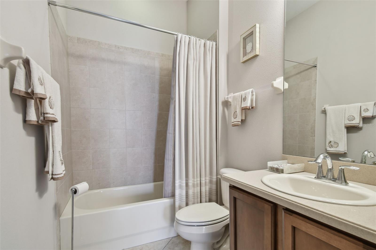 Image 44 of 83 For 20761 Amanda Oak Court