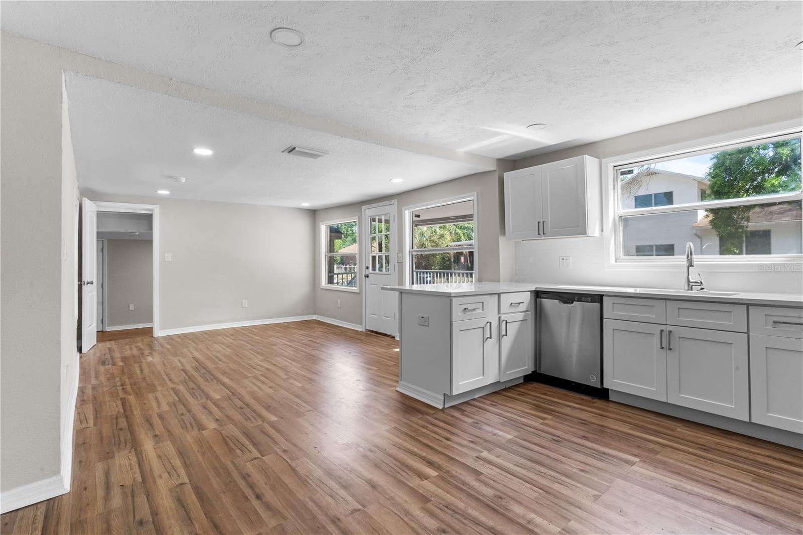 Image 5 of 22 For 3413 12th Street