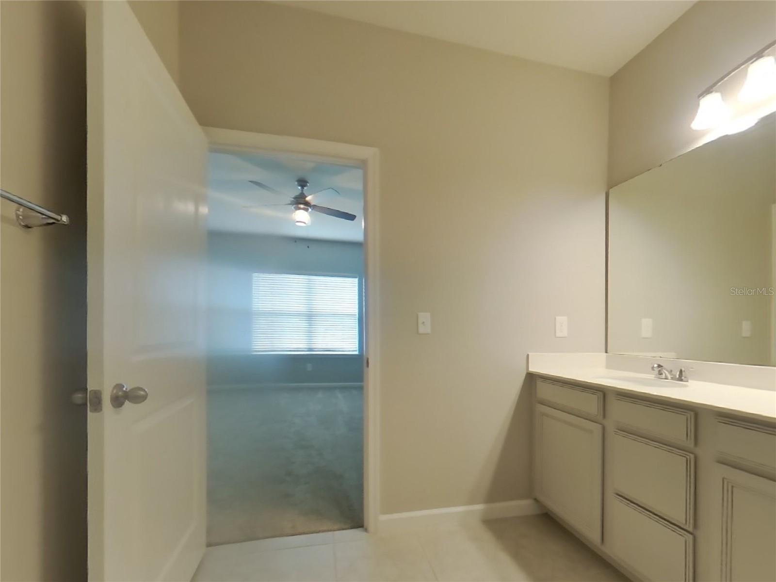 Listing photo id 9 for 11445 64th Street E