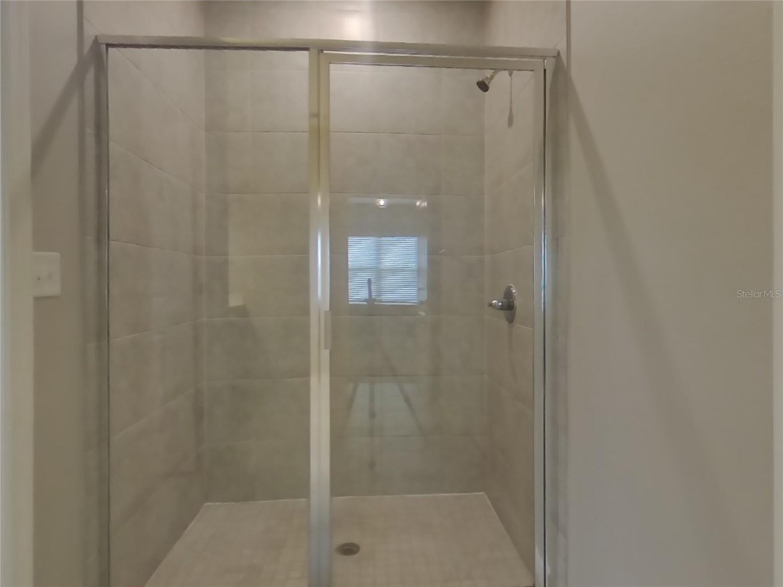 Listing photo id 10 for 11445 64th Street E