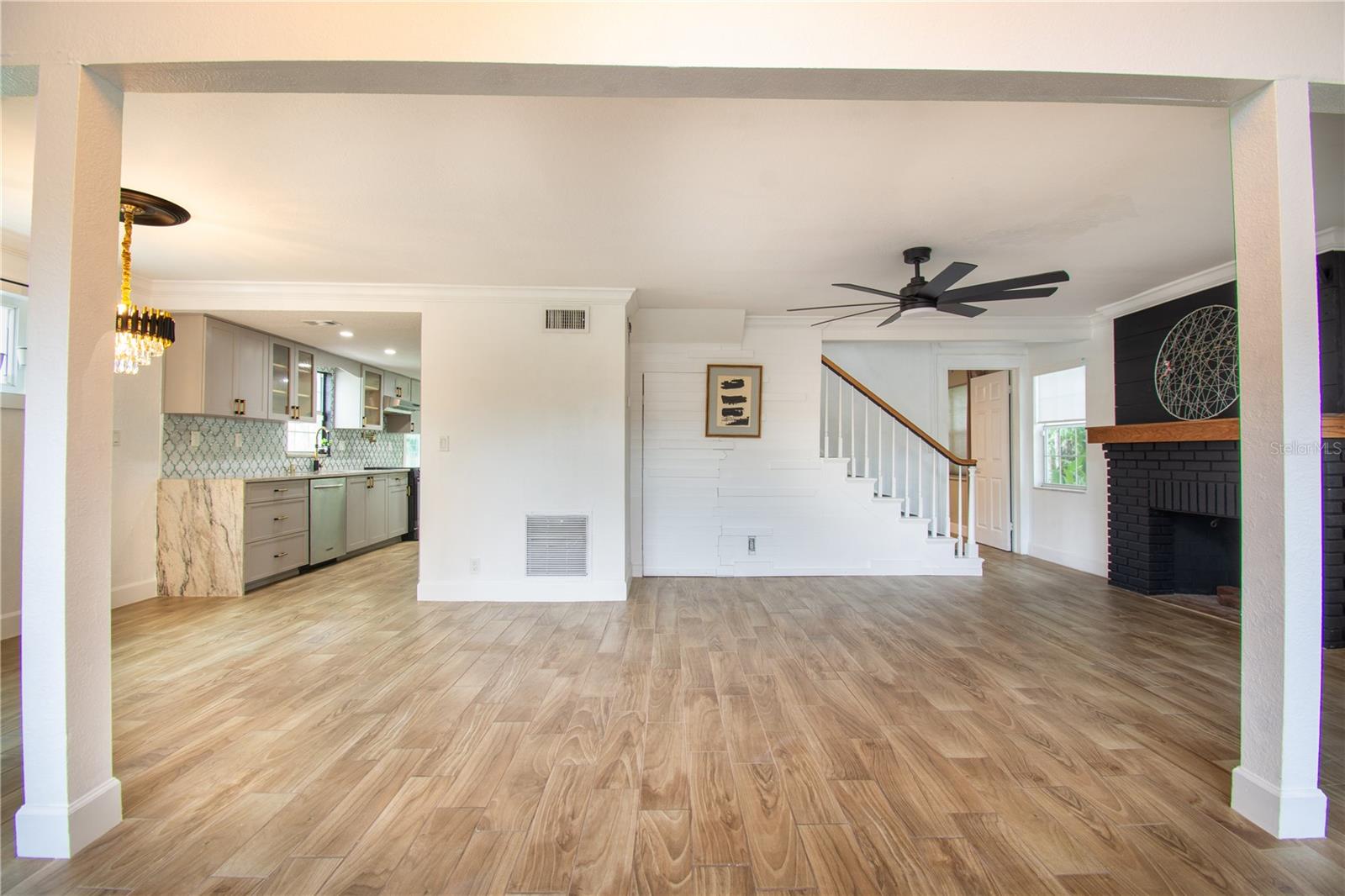 Image 3 of 24 For 1430 20th Avenue N A