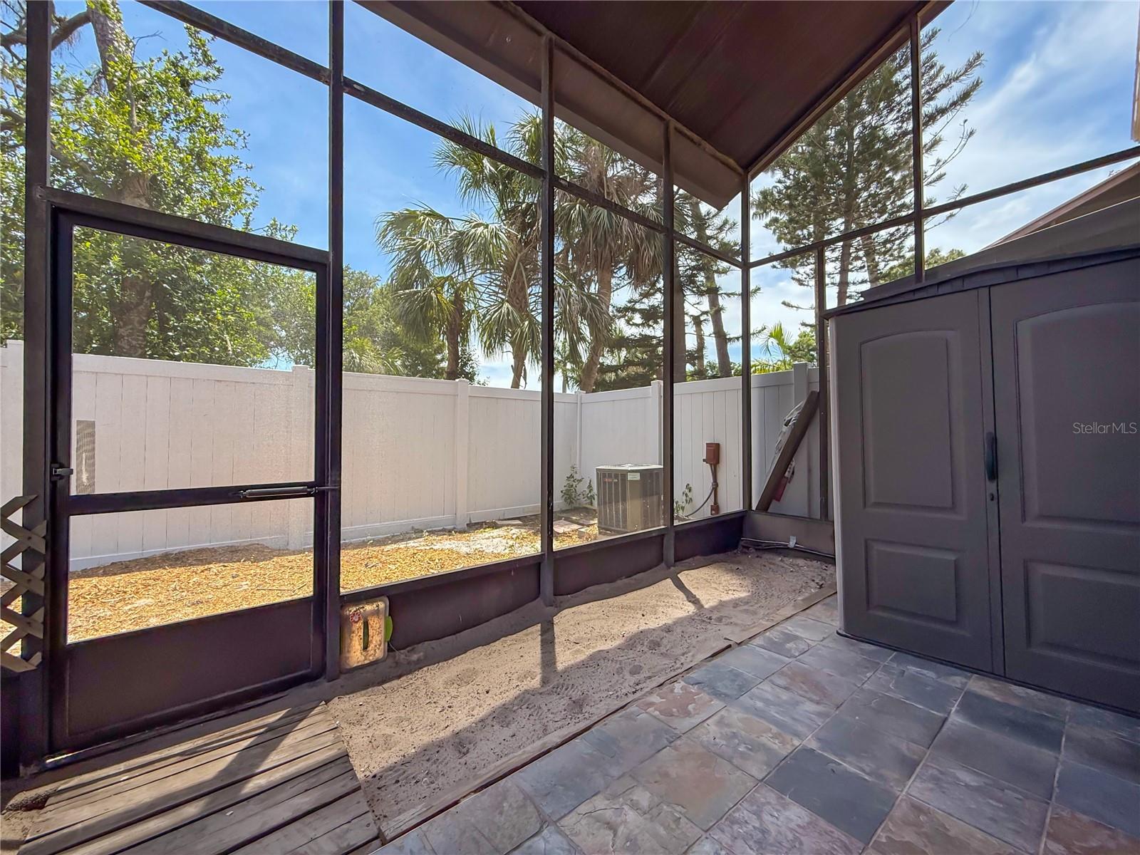 Image 26 of 41 For 2930 Pines Drive 109