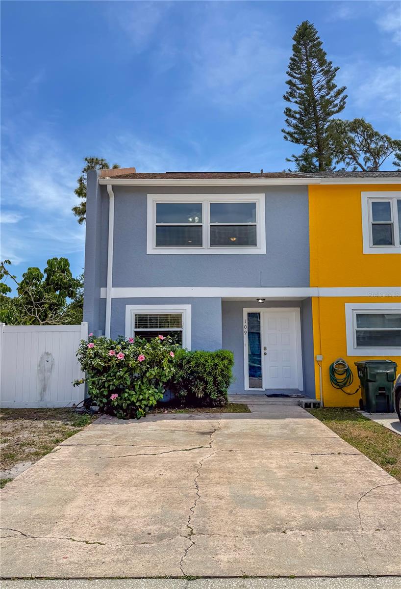 Image 32 of 41 For 2930 Pines Drive 109