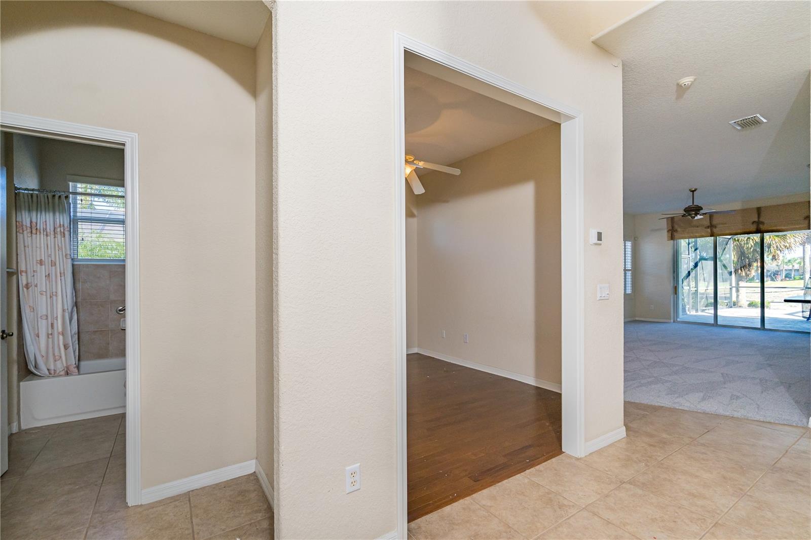 Image 15 of 48 For 1038 Emerald Dunes Drive