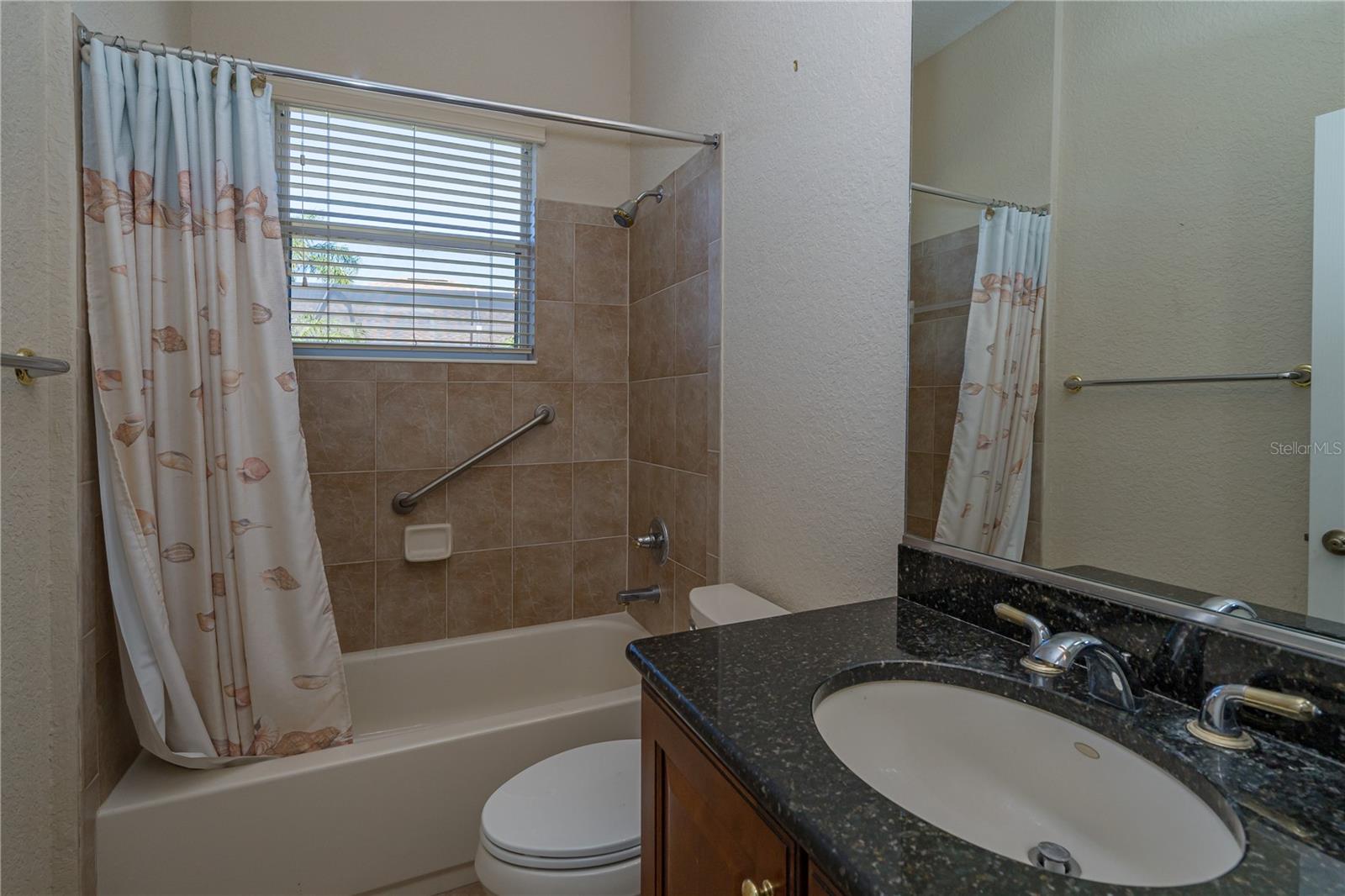Image 16 of 48 For 1038 Emerald Dunes Drive