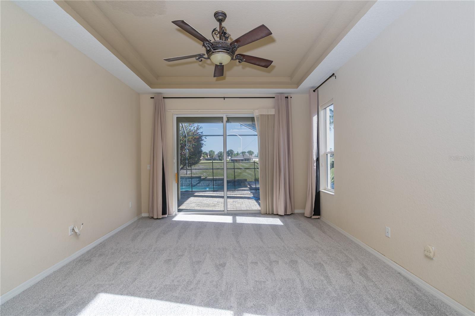 Image 32 of 48 For 1038 Emerald Dunes Drive
