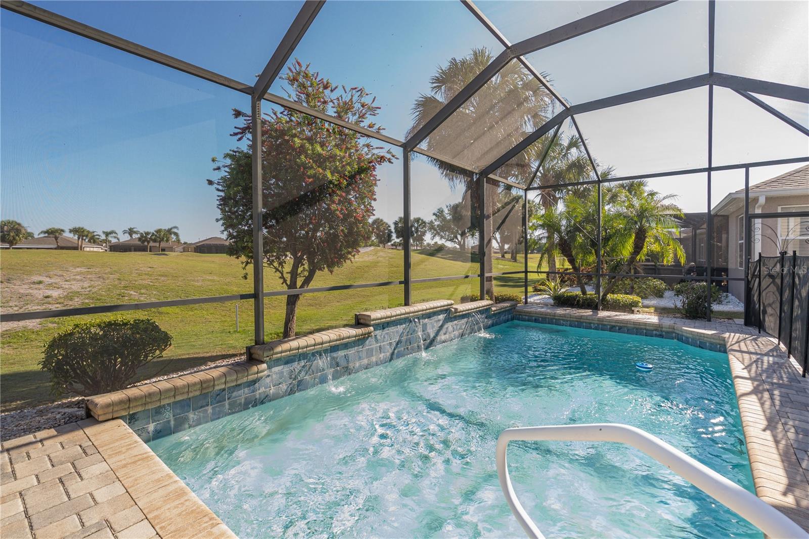 Image 6 of 48 For 1038 Emerald Dunes Drive