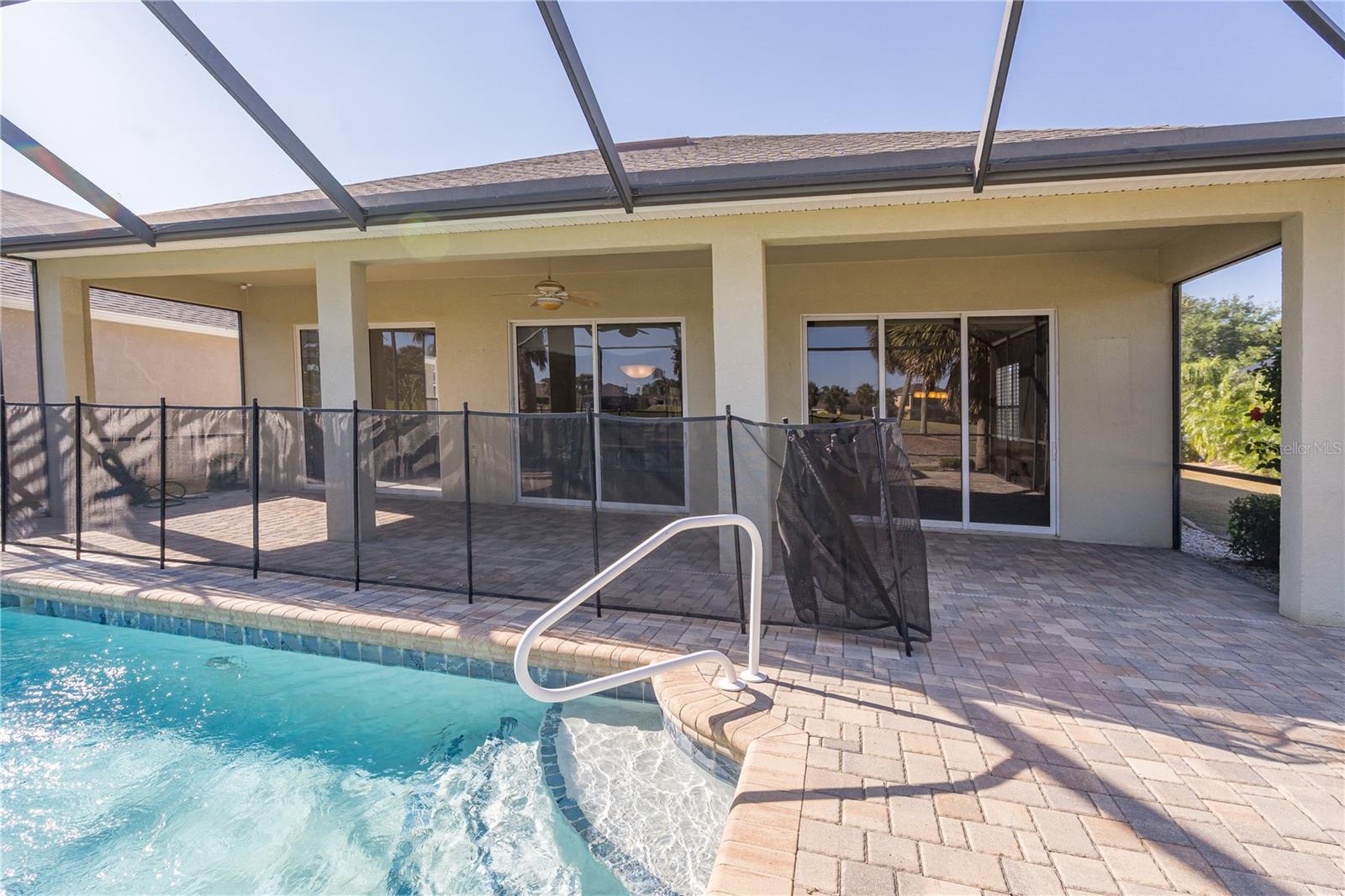 Image 9 of 48 For 1038 Emerald Dunes Drive