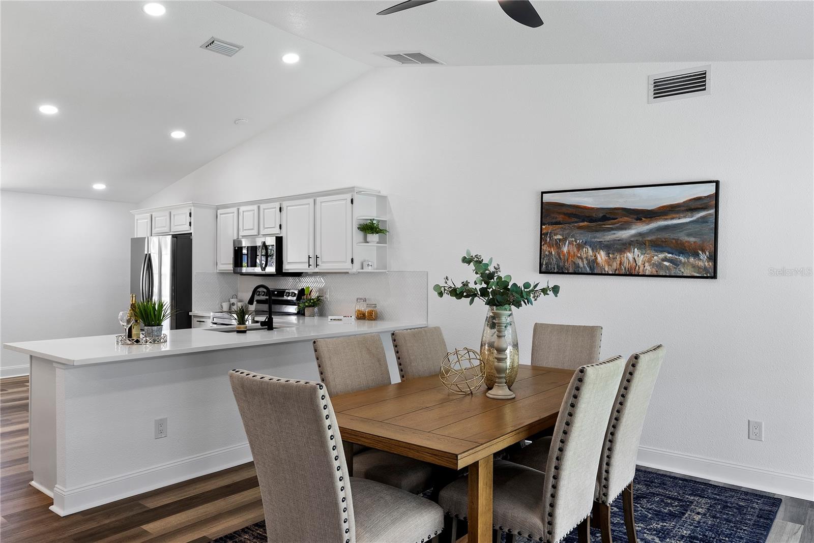 Image 12 of 46 For 4715 Kemble Court