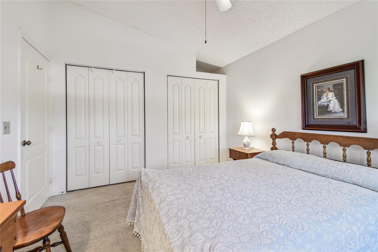 Image 20 of 100 For 2291 Americus Boulevard W 23
