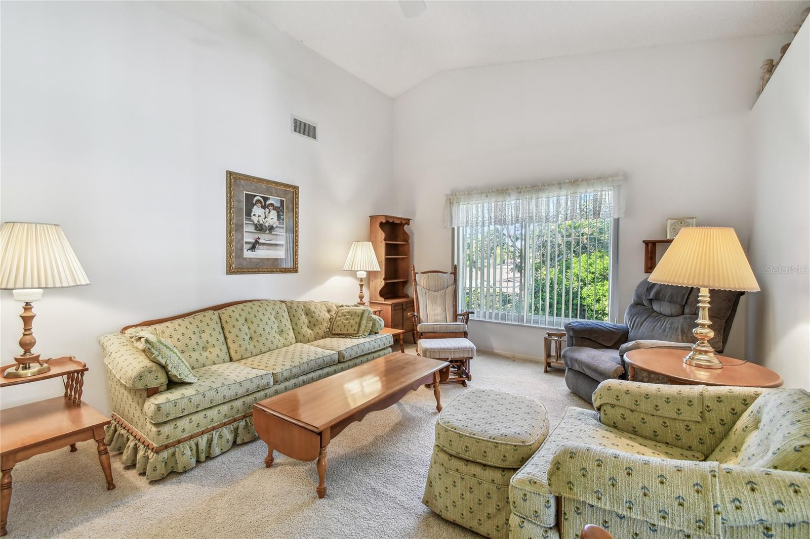 Image 26 of 100 For 2291 Americus Boulevard W 23