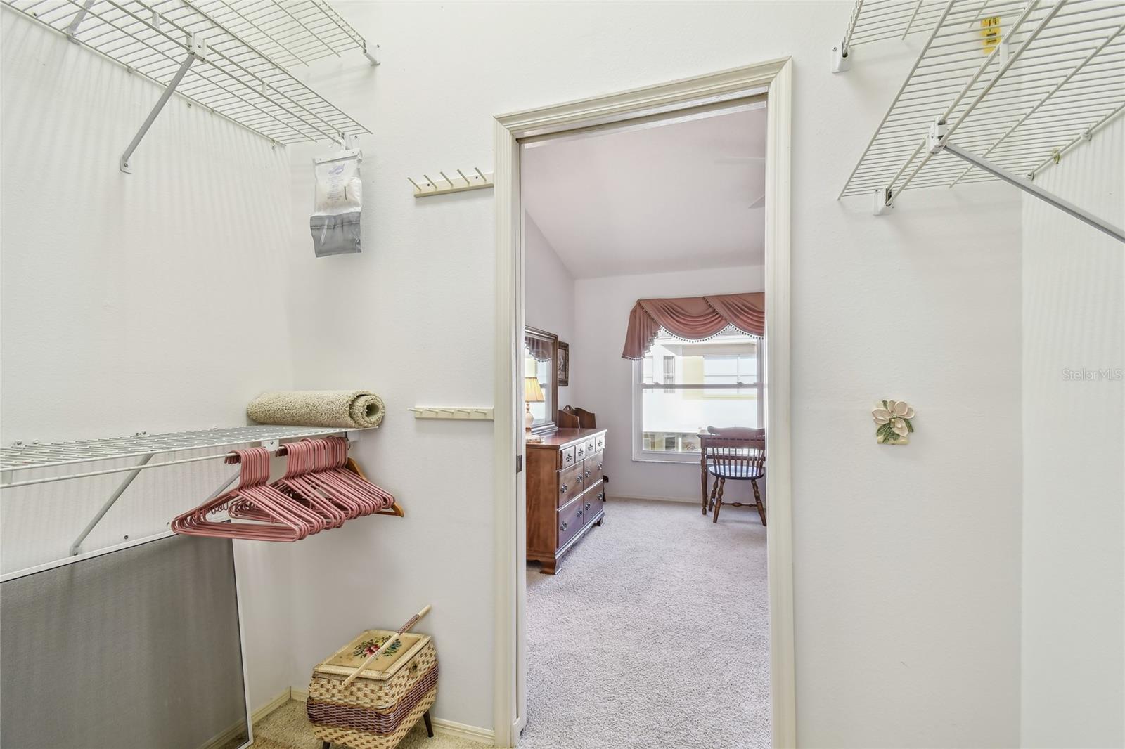 Image 50 of 100 For 2291 Americus Boulevard W 23