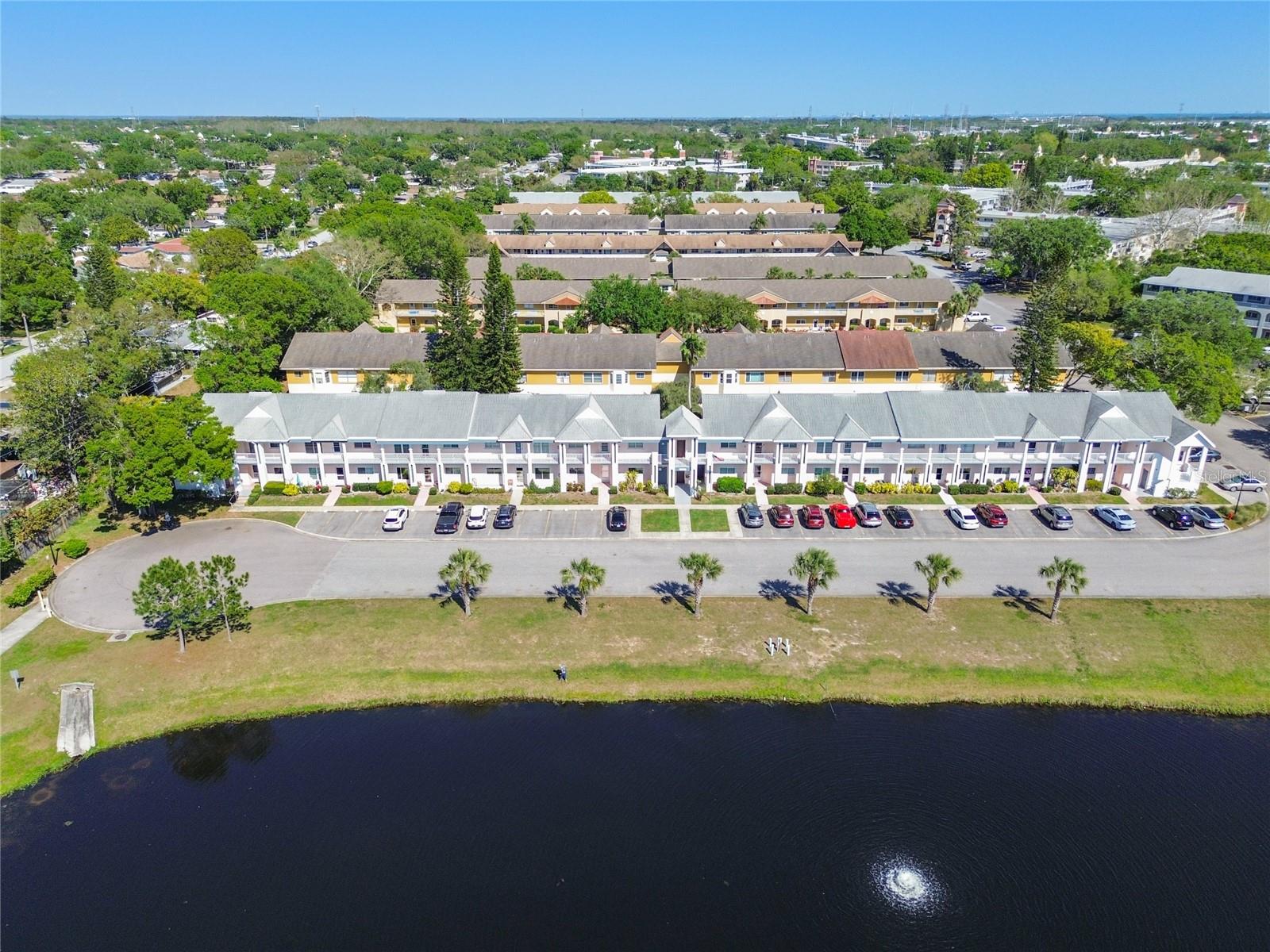 Image 66 of 100 For 2291 Americus Boulevard W 23