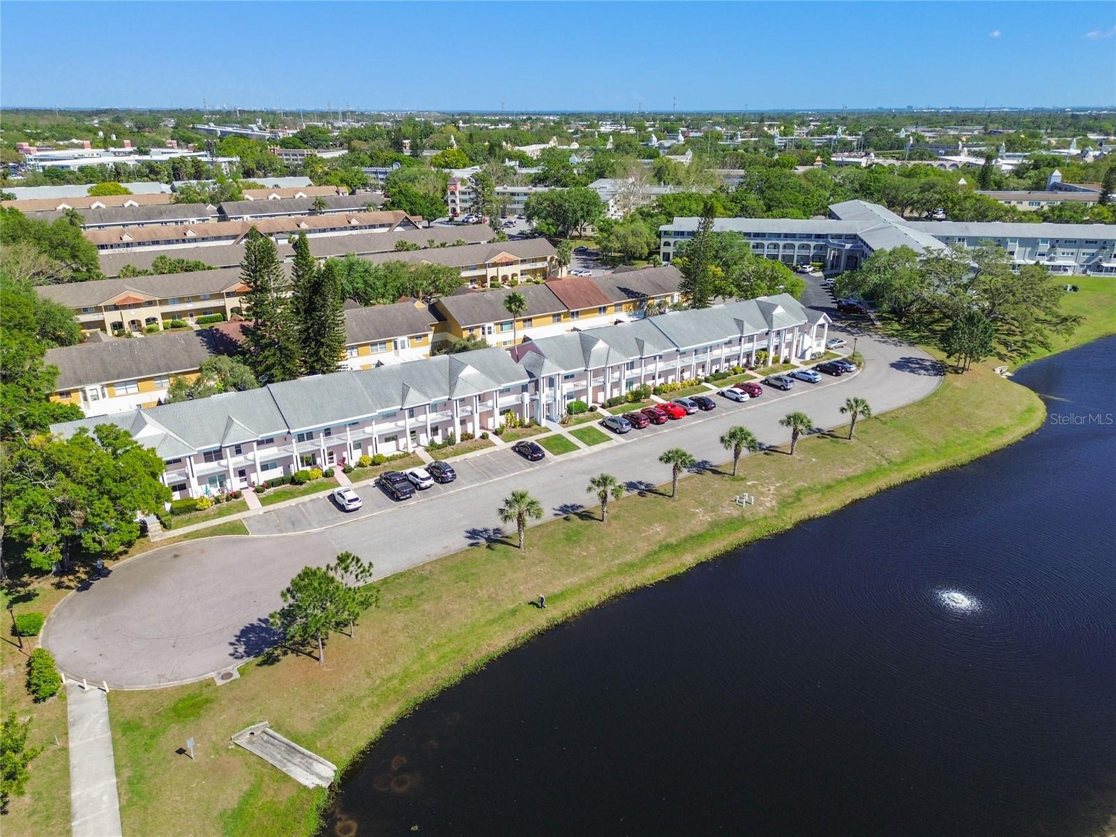Image 67 of 100 For 2291 Americus Boulevard W 23