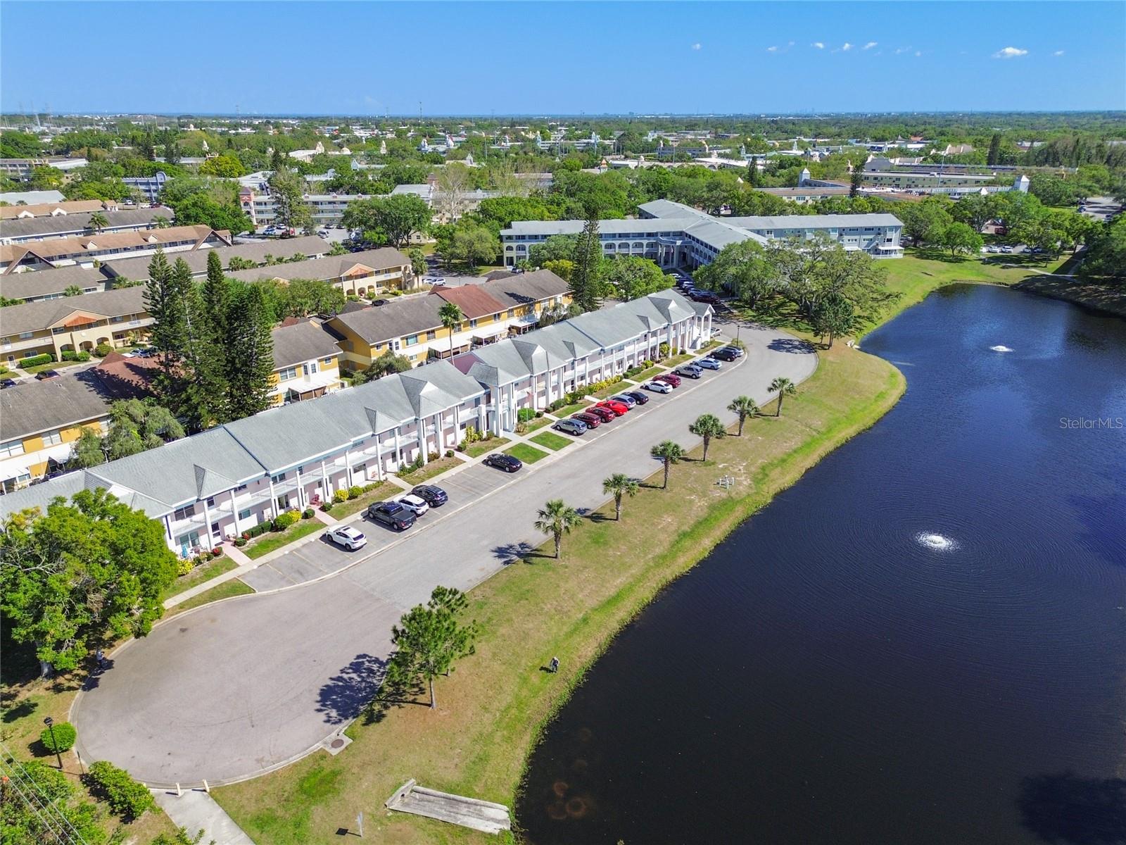 Image 68 of 100 For 2291 Americus Boulevard W 23