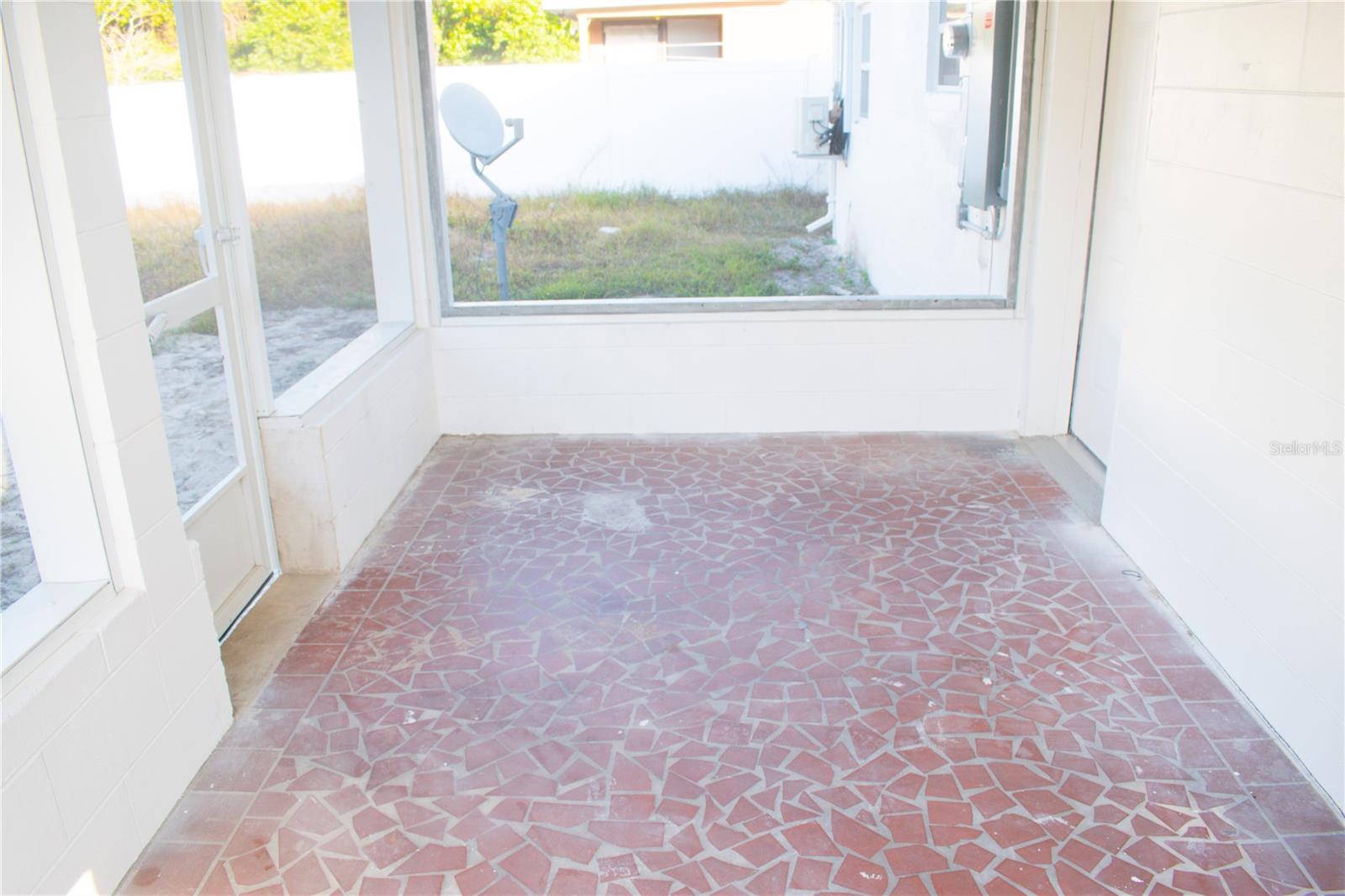 Image 11 of 20 For 6101 Dublin Drive