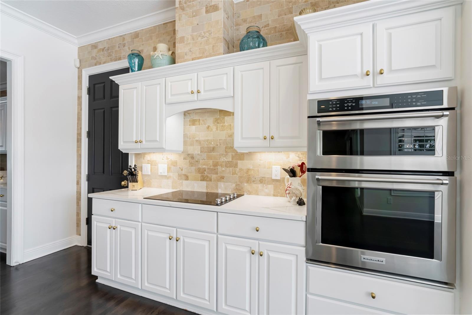 Image 16 of 67 For 356 Belleair Drive Ne