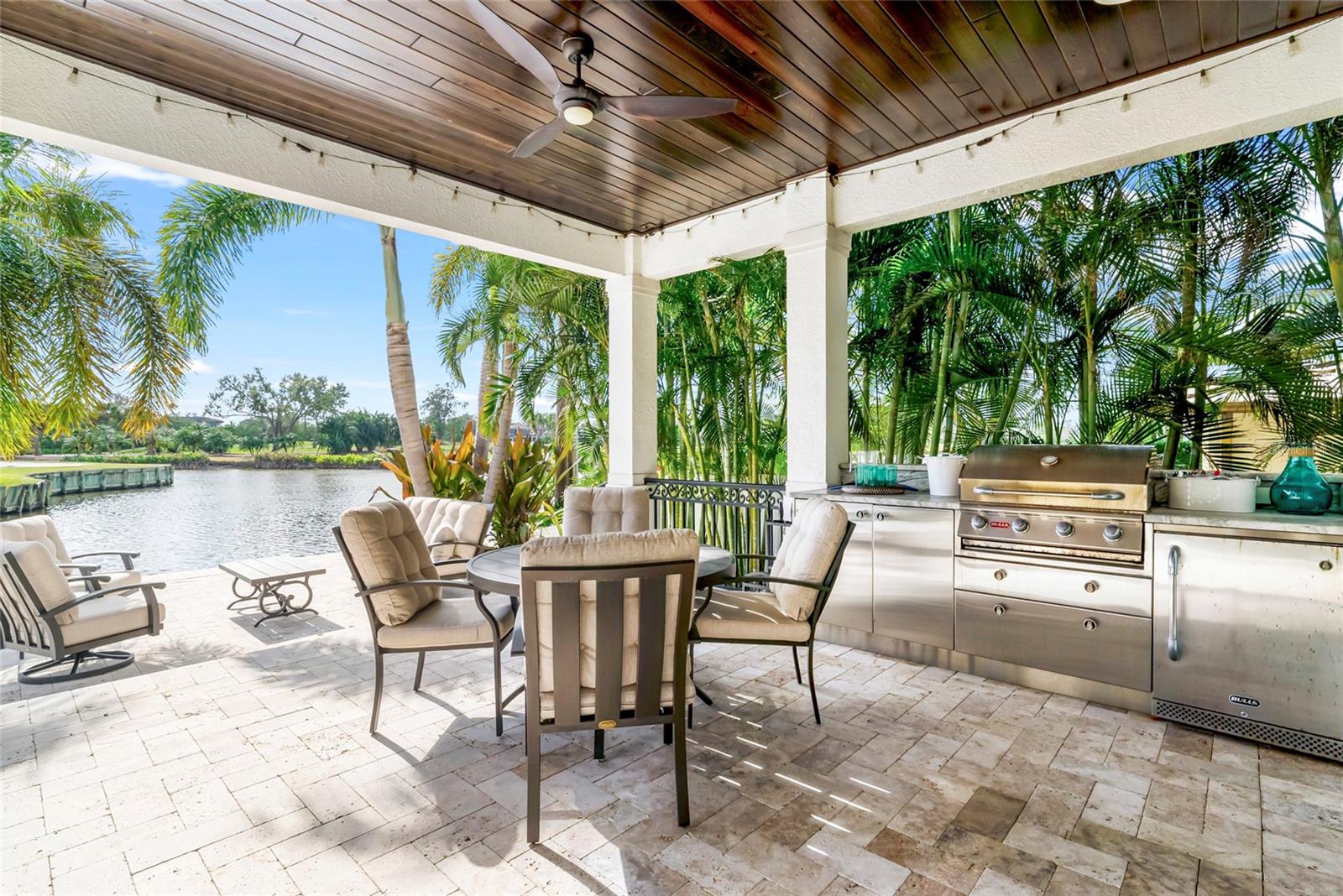 Image 2 of 67 For 356 Belleair Drive Ne