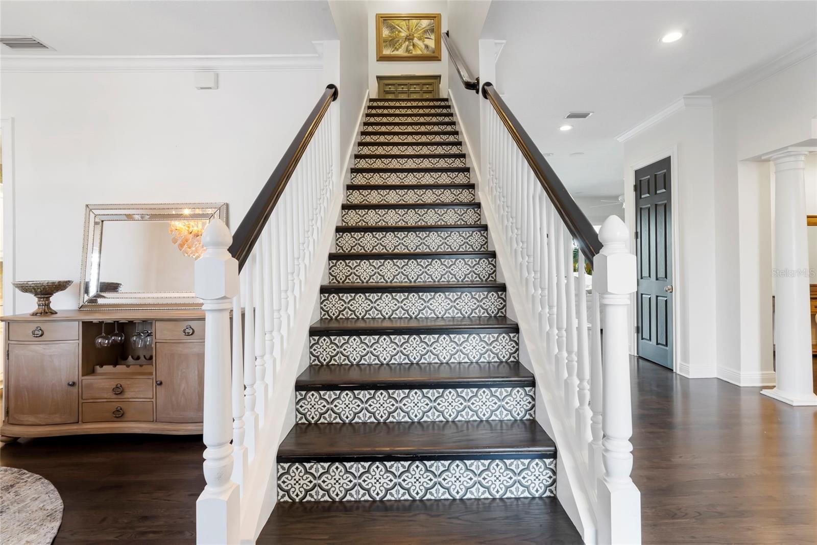 Image 26 of 67 For 356 Belleair Drive Ne