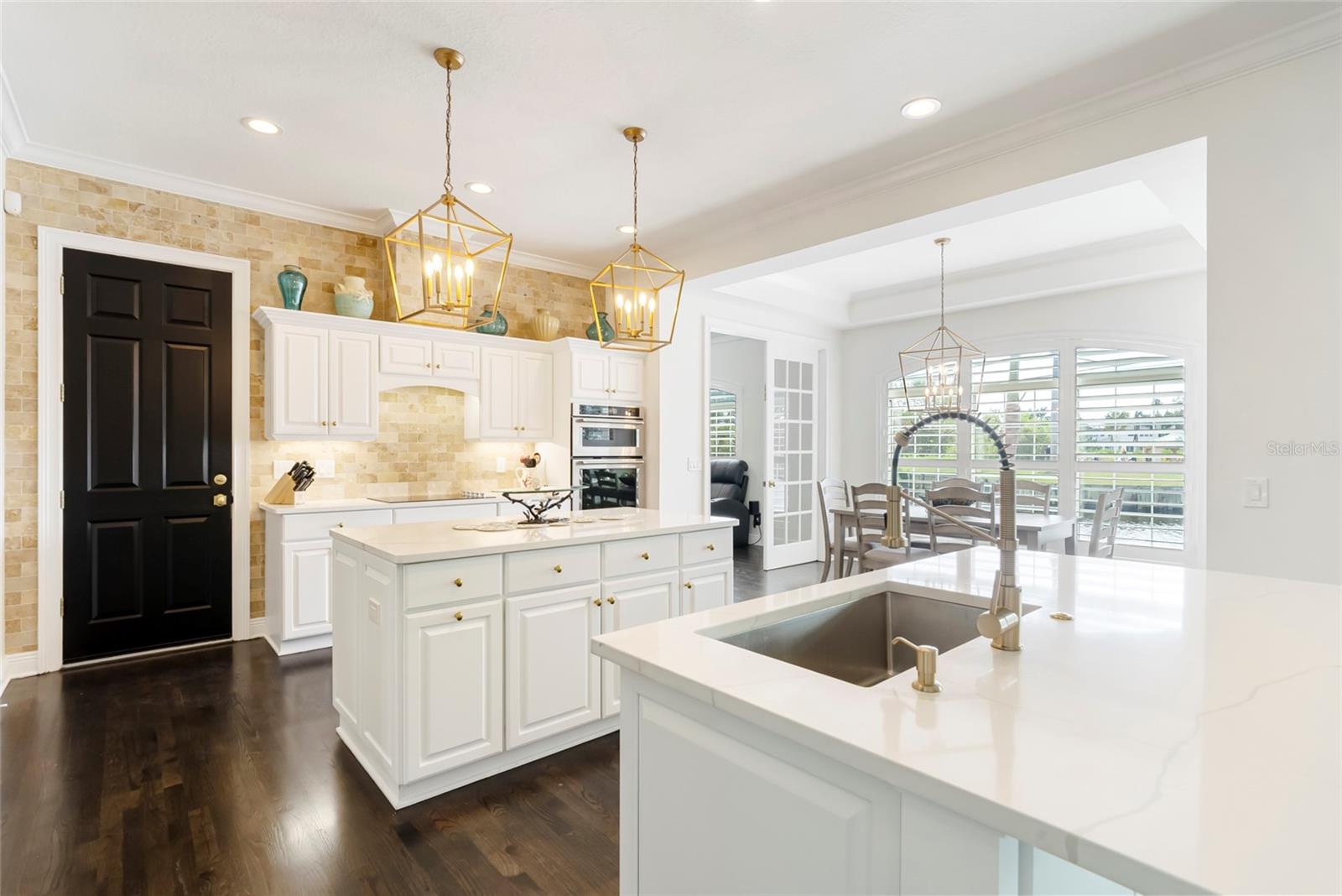 Image 4 of 67 For 356 Belleair Drive Ne