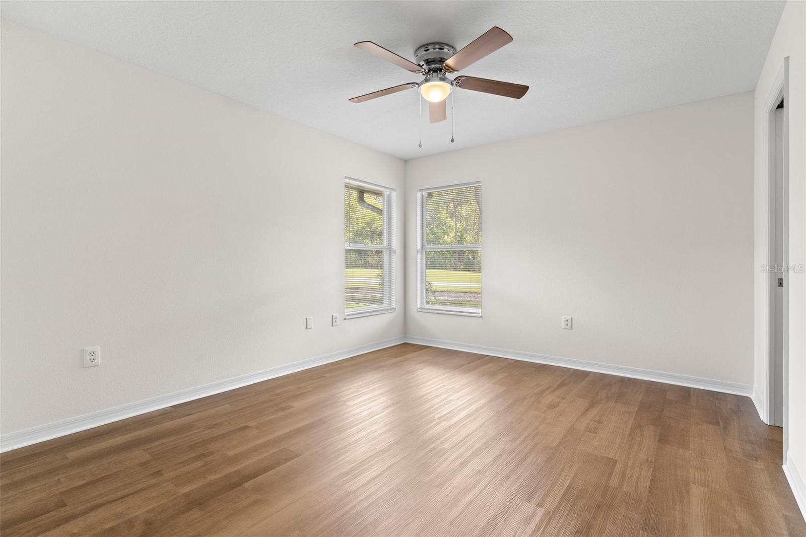 Image 10 of 55 For 29250 Princeville Drive