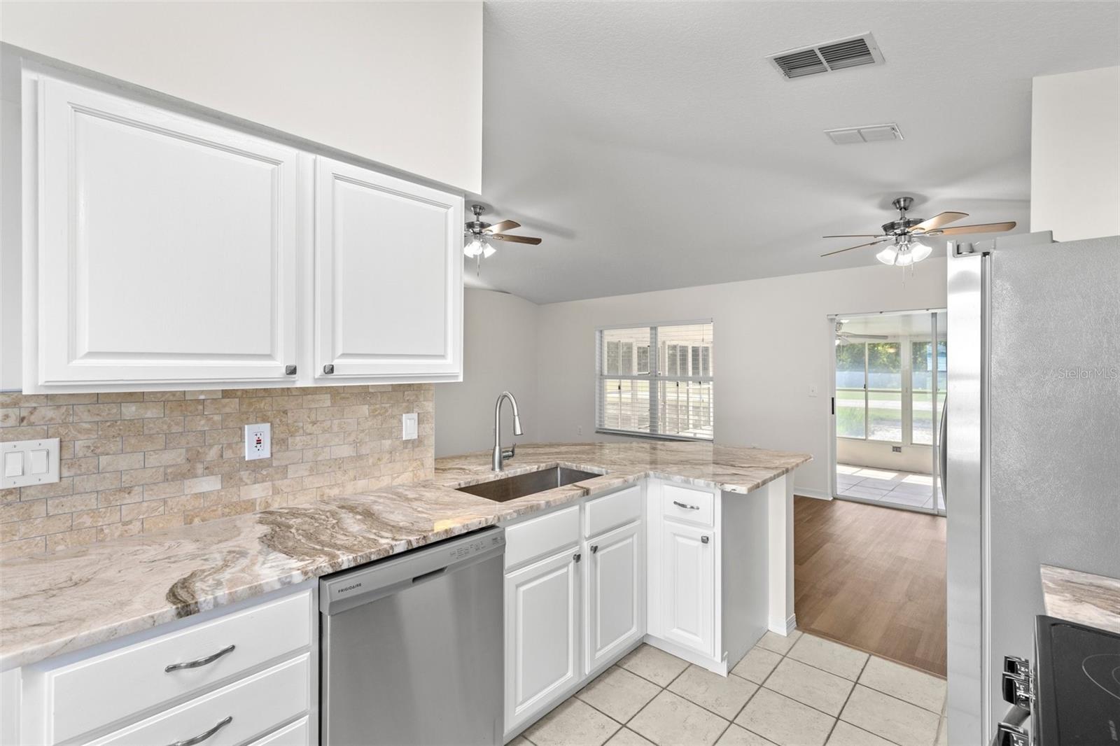 Image 16 of 55 For 29250 Princeville Drive