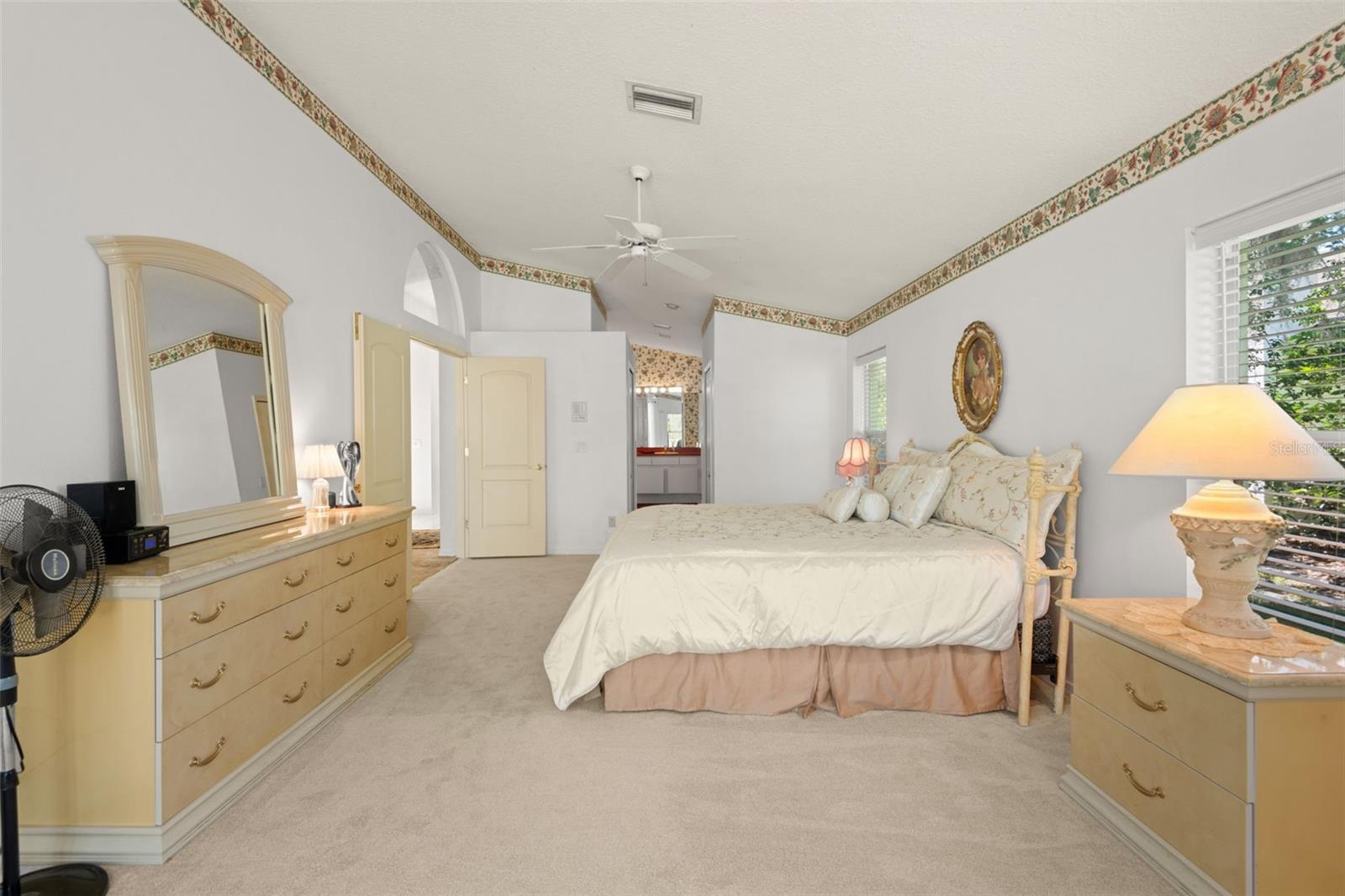 Image 20 of 35 For 15014 Arbor Hollow Drive