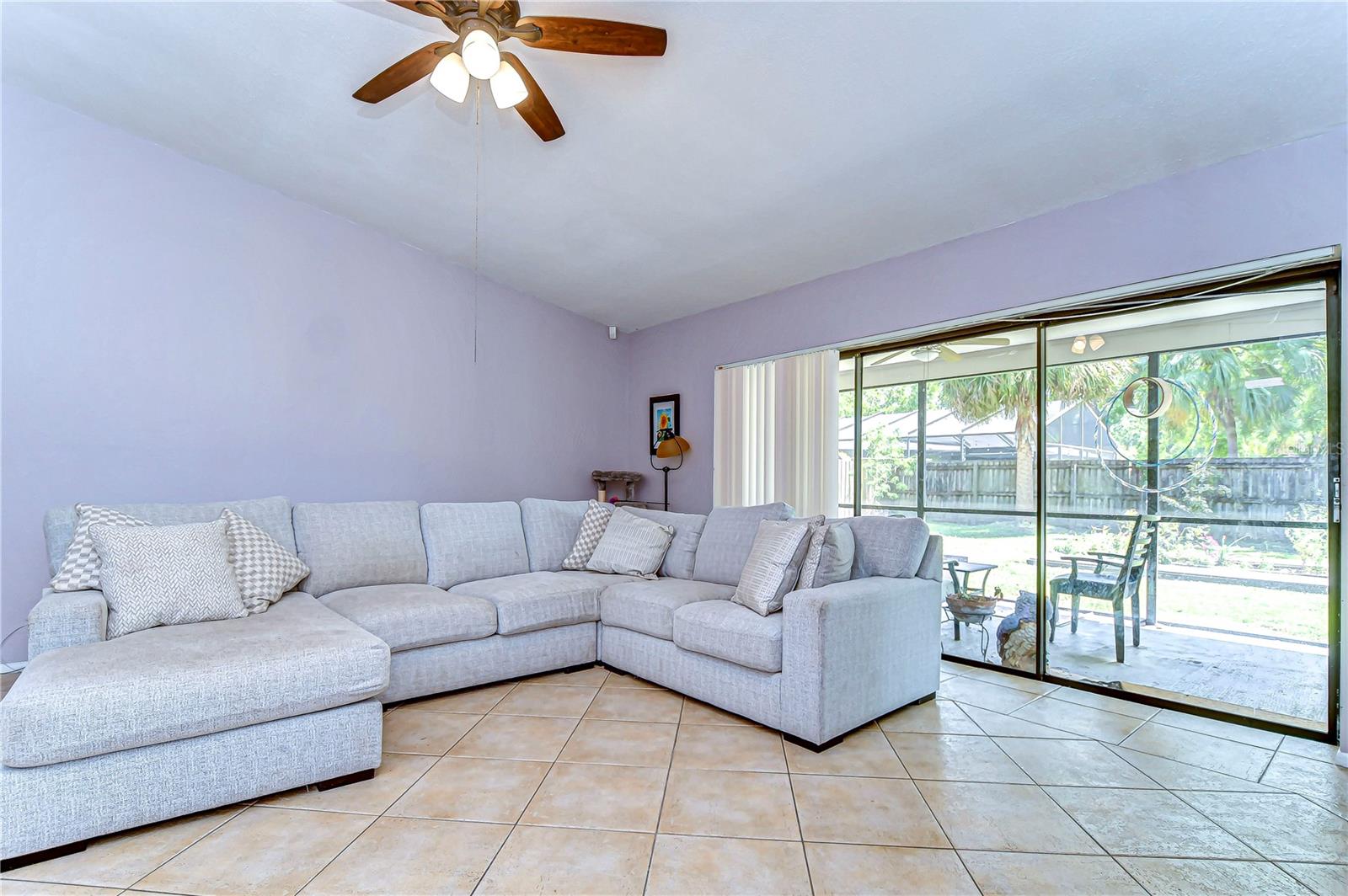 Image 13 of 35 For 4110 Summerdale Drive