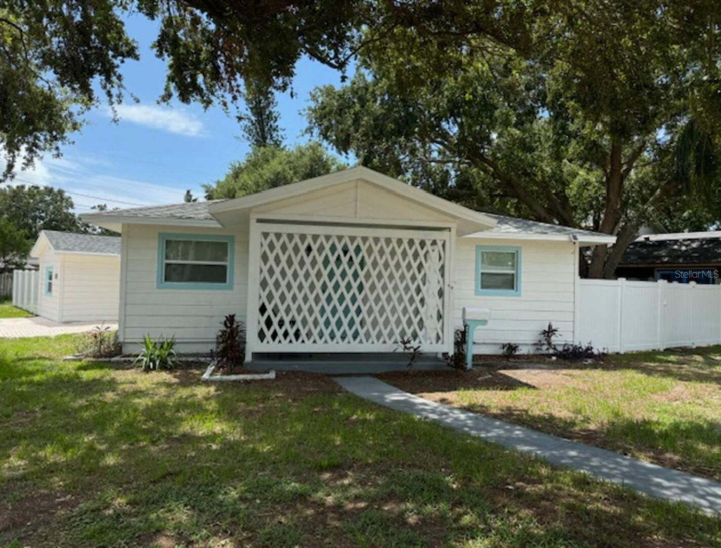 Image 2 of 40 For 7202 8th Avenue N