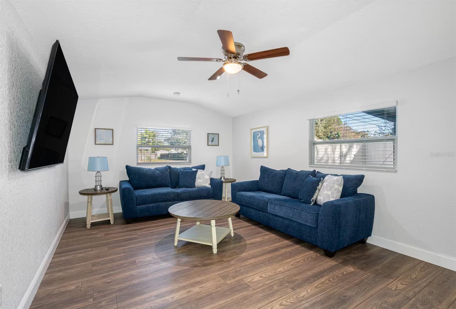 Image 7 of 40 For 7202 8th Avenue N