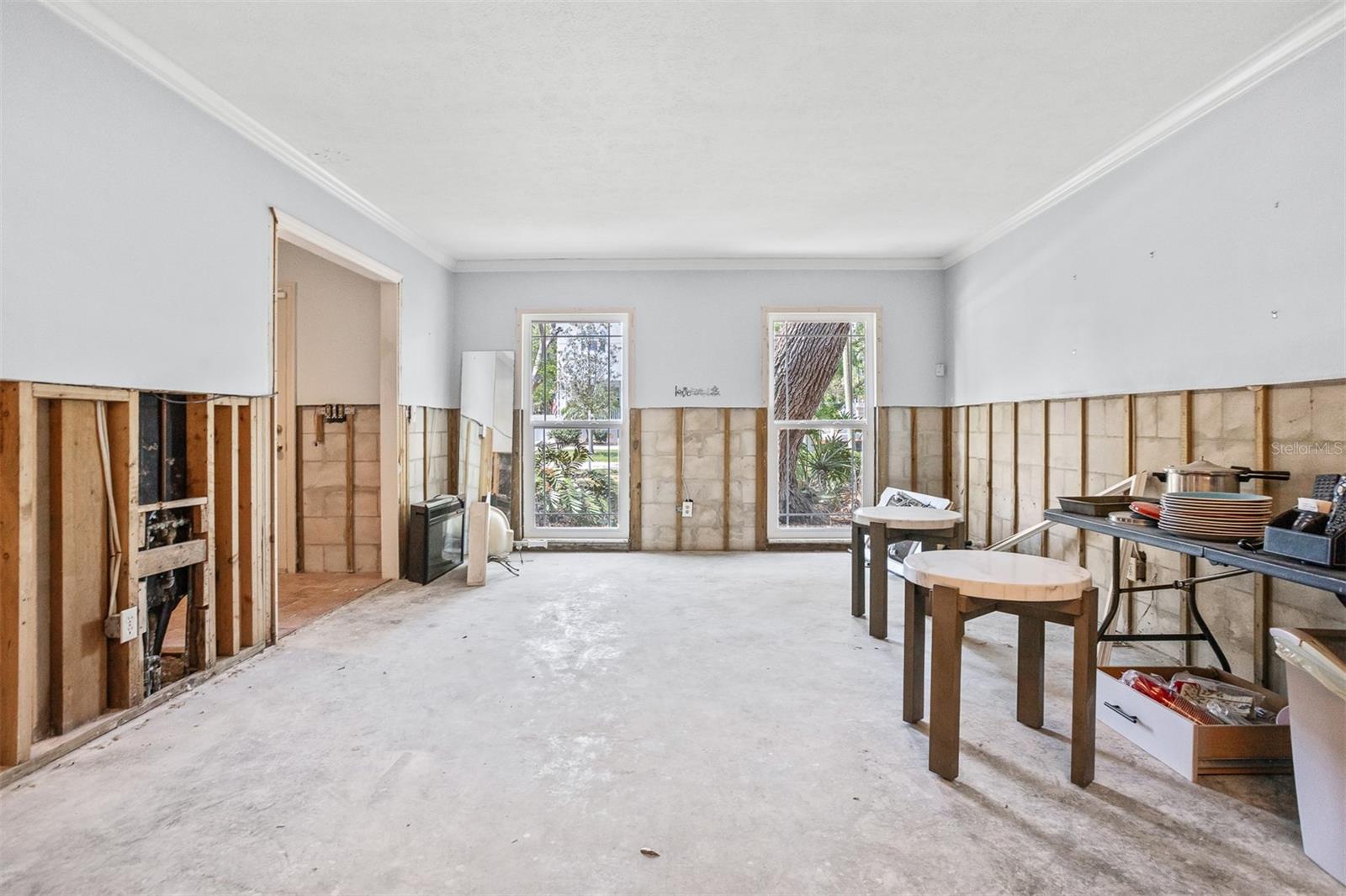 Image 18 of 50 For 2304 Occident Street