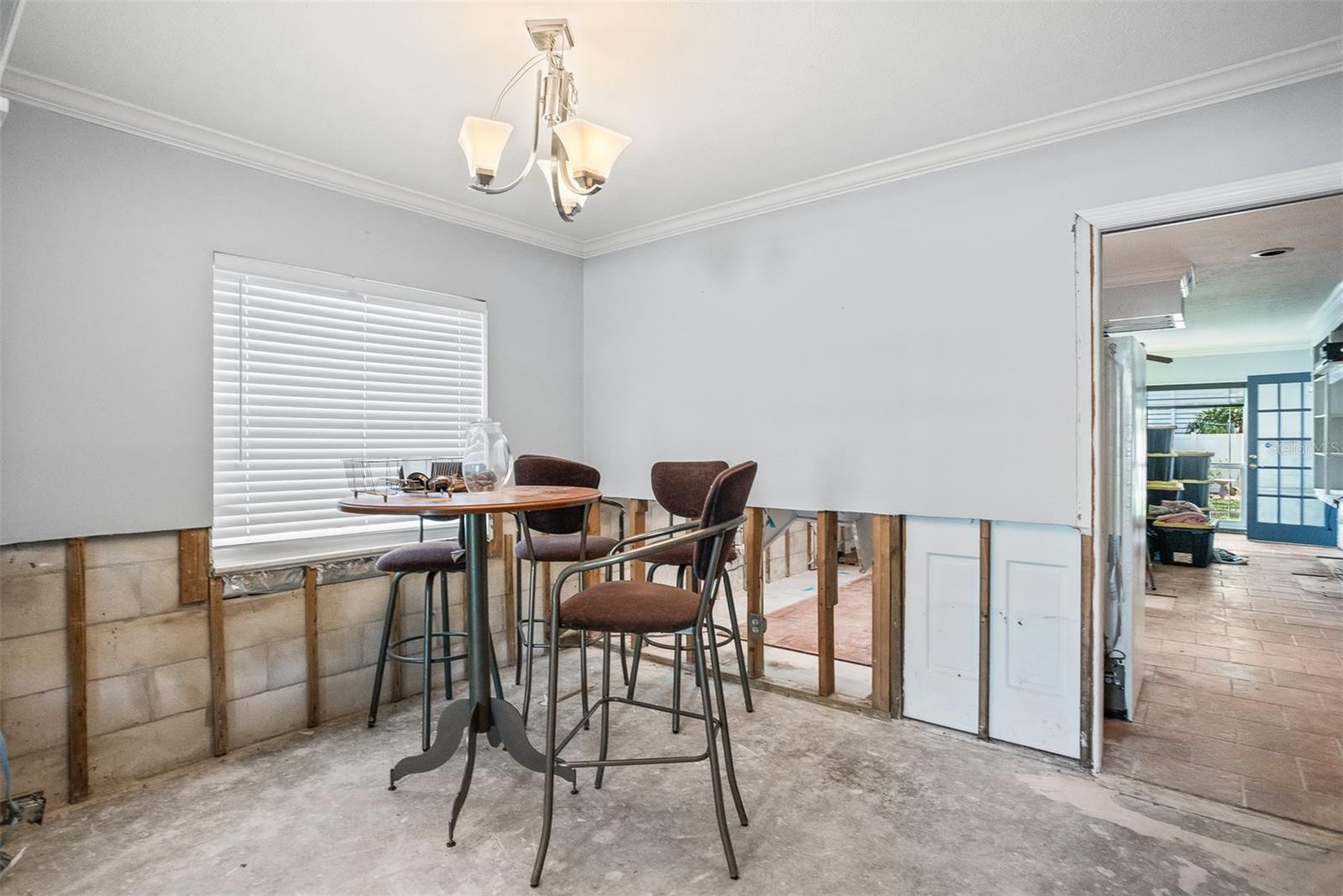 Image 20 of 50 For 2304 Occident Street