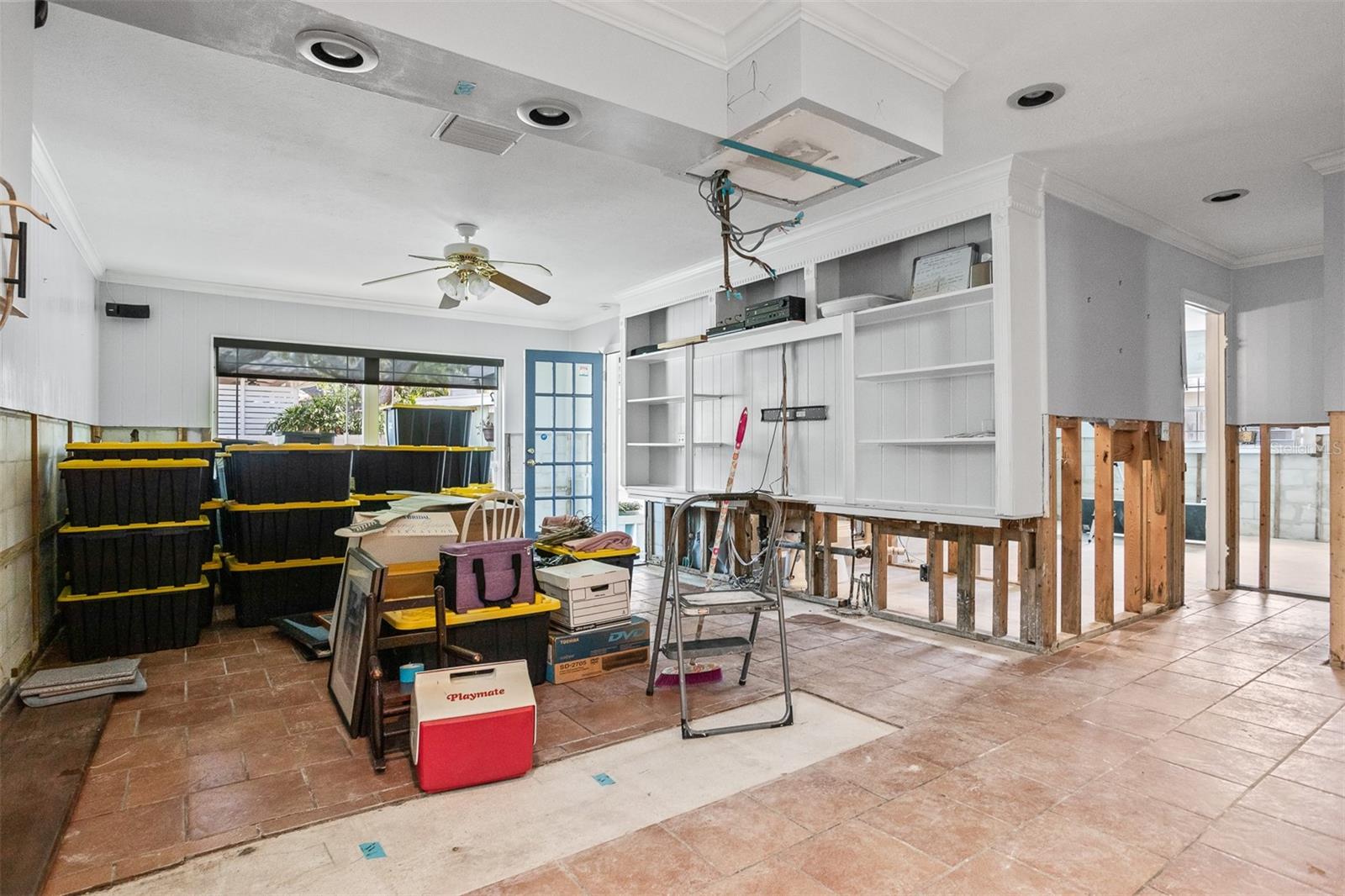Image 23 of 50 For 2304 Occident Street