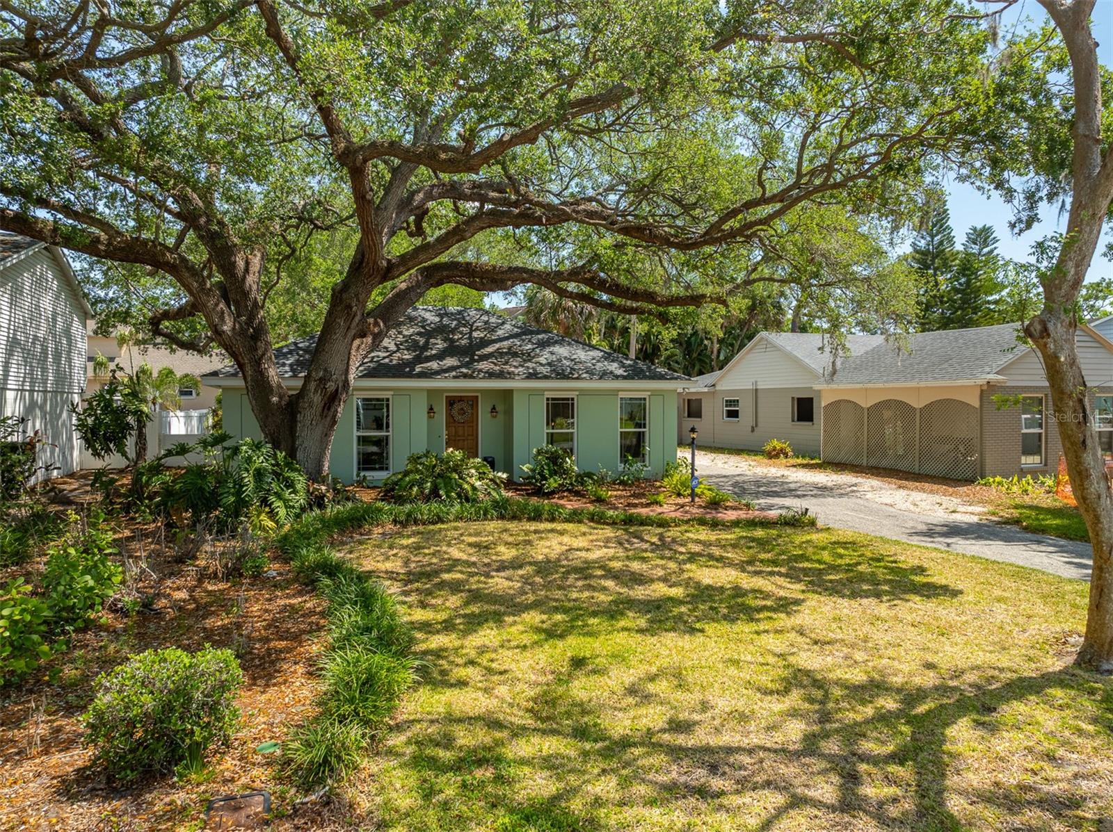 Image 29 of 50 For 2304 Occident Street
