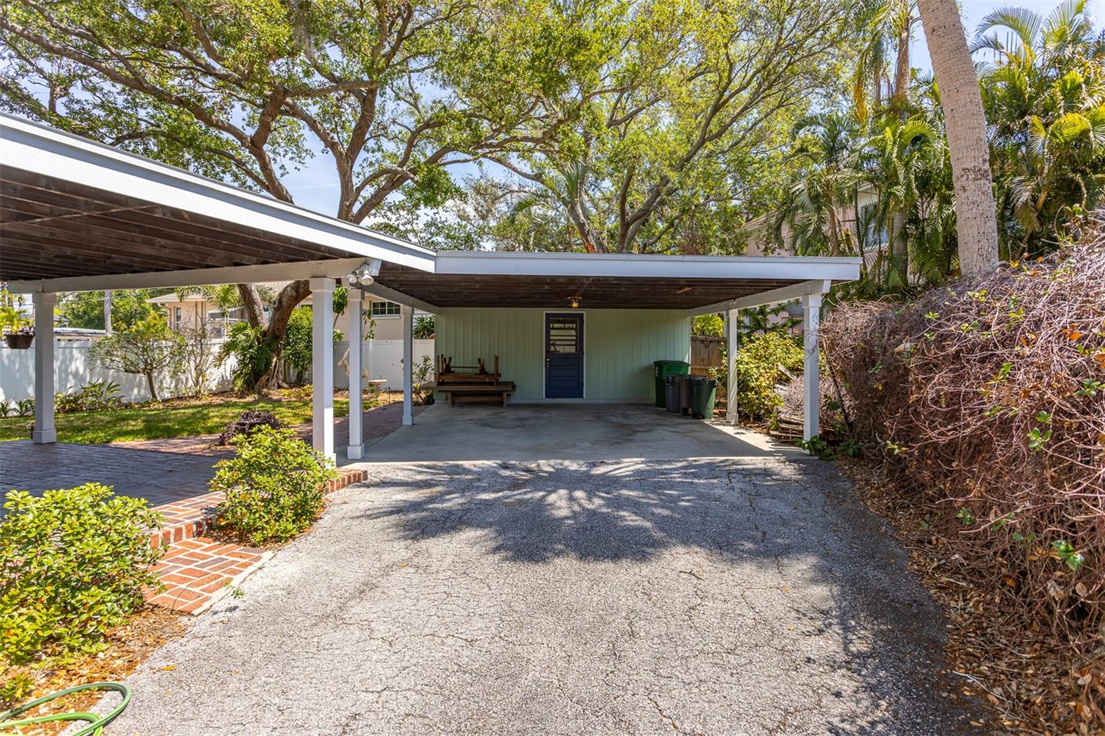 Image 5 of 50 For 2304 Occident Street